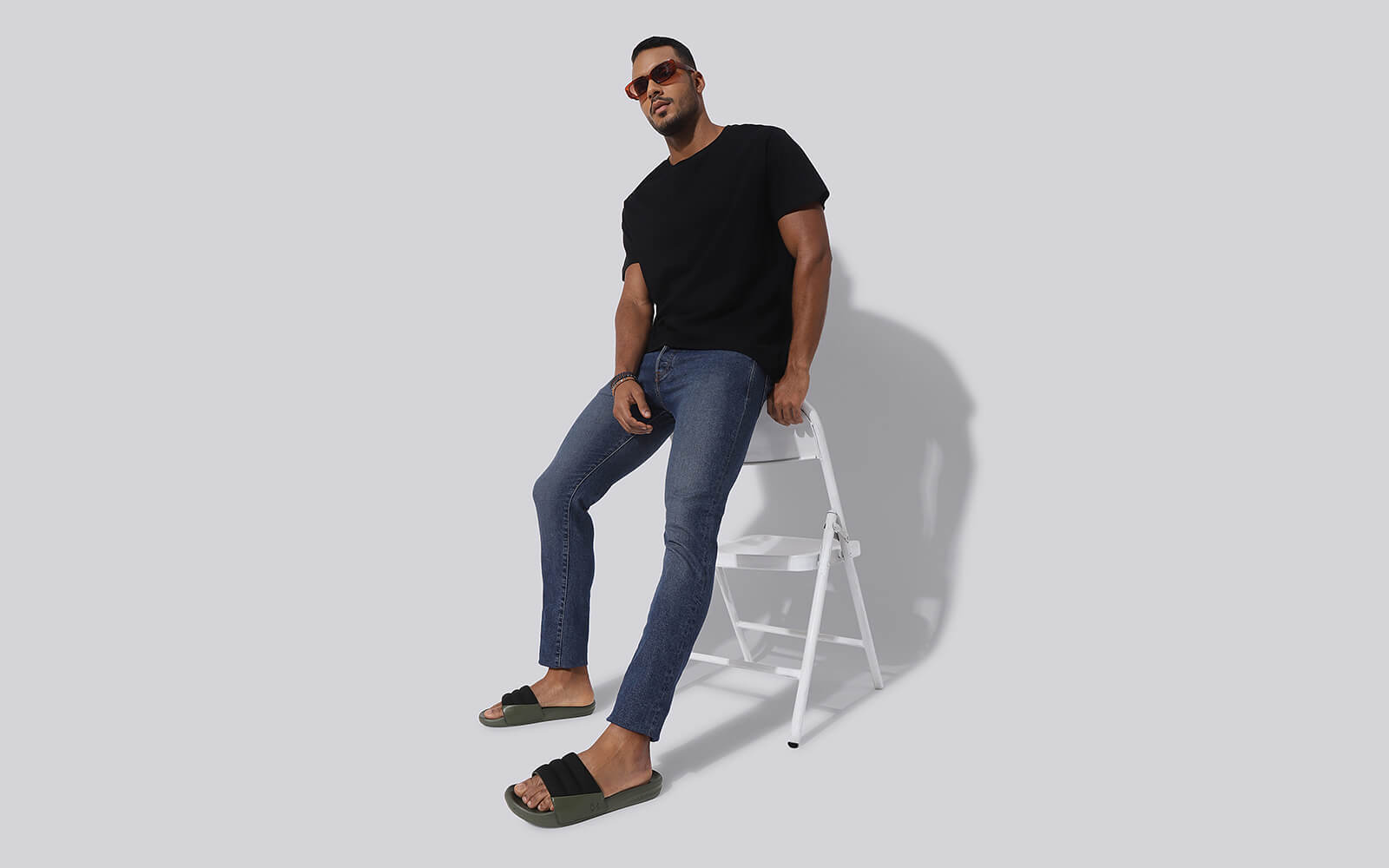 Neeman's Squooshy Slides for Men : Olive-Black - view 5