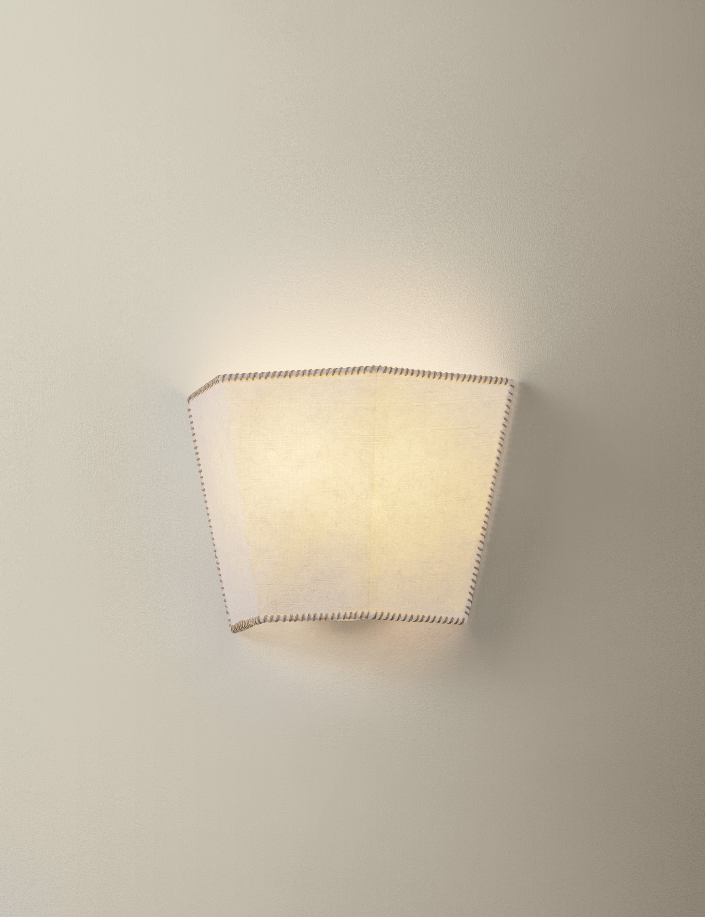Lulu and Georgia Lowe Sconce – White - view 3
