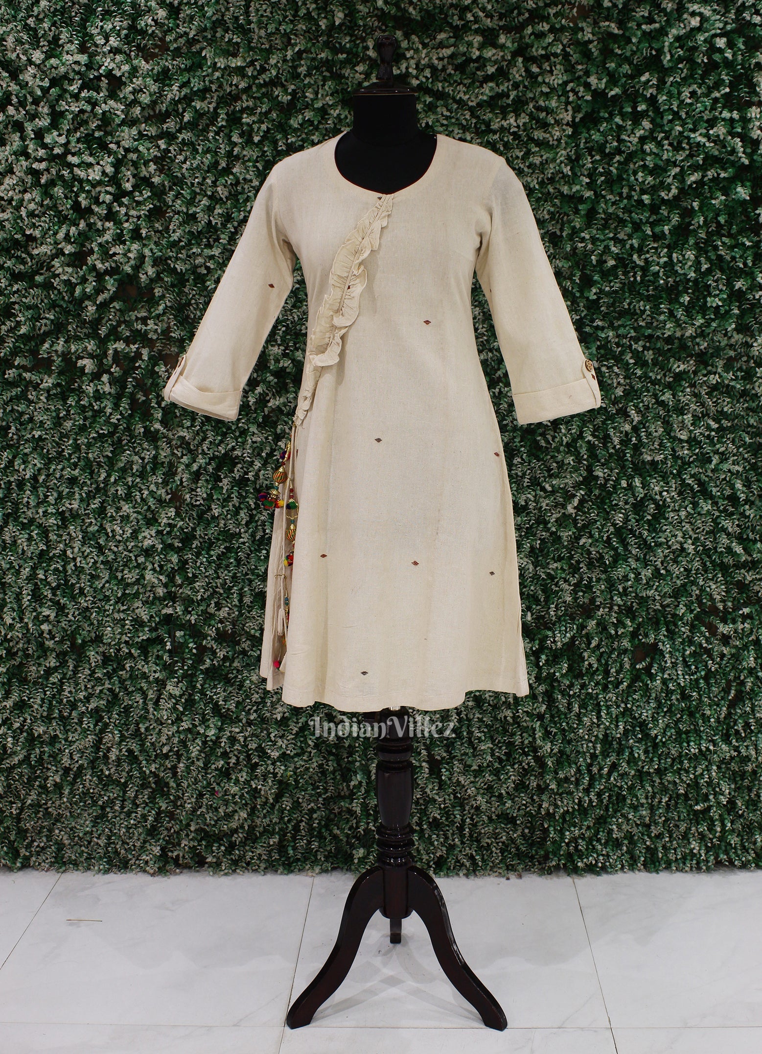 IndianVillèz Off White Kotpad Cotton Pattern Kurti for Women