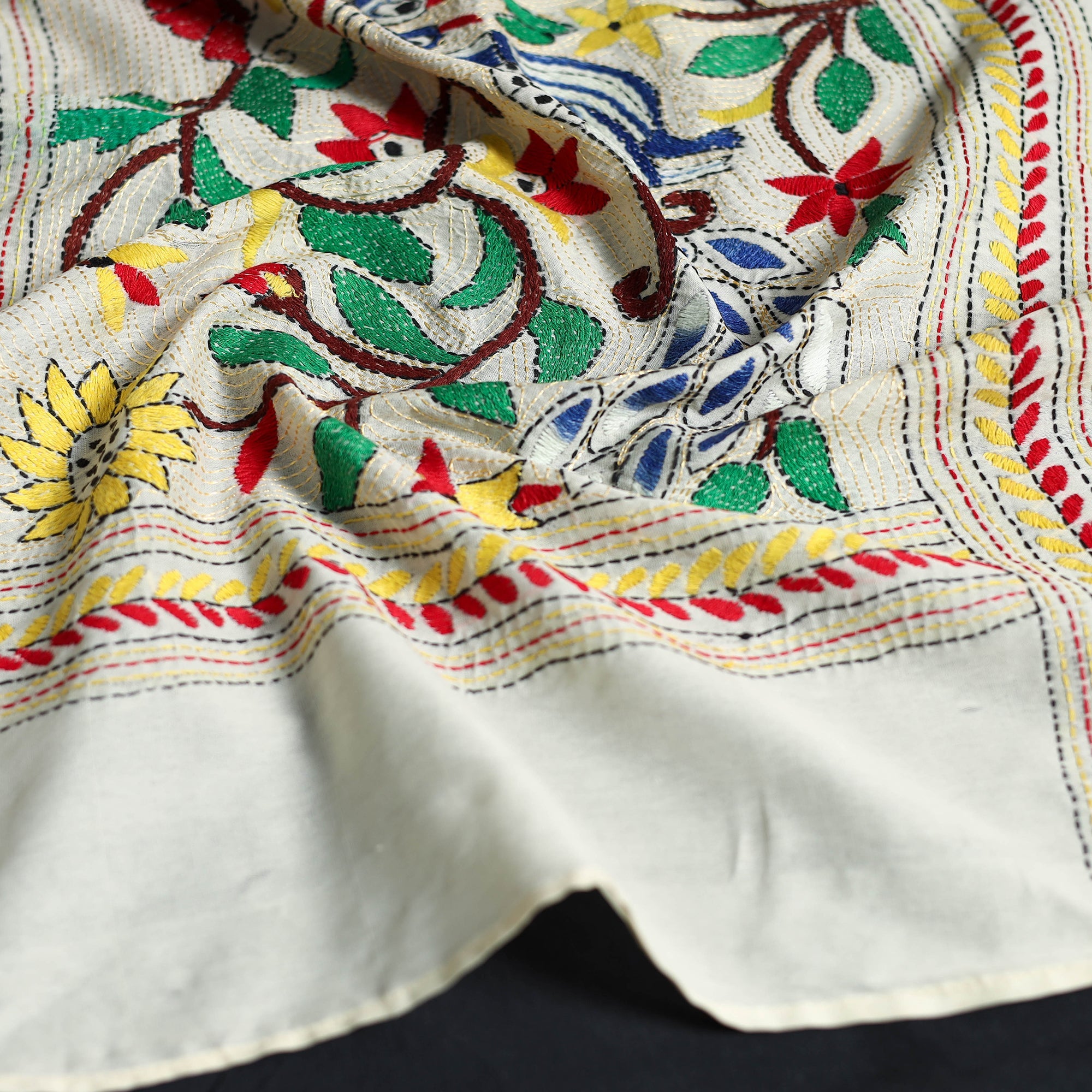 AFROZA KHATUN KANTHA ARTISTAN Beige - Handloom Tussar Silk Bengal Kantha Work Stole 73 - view 4