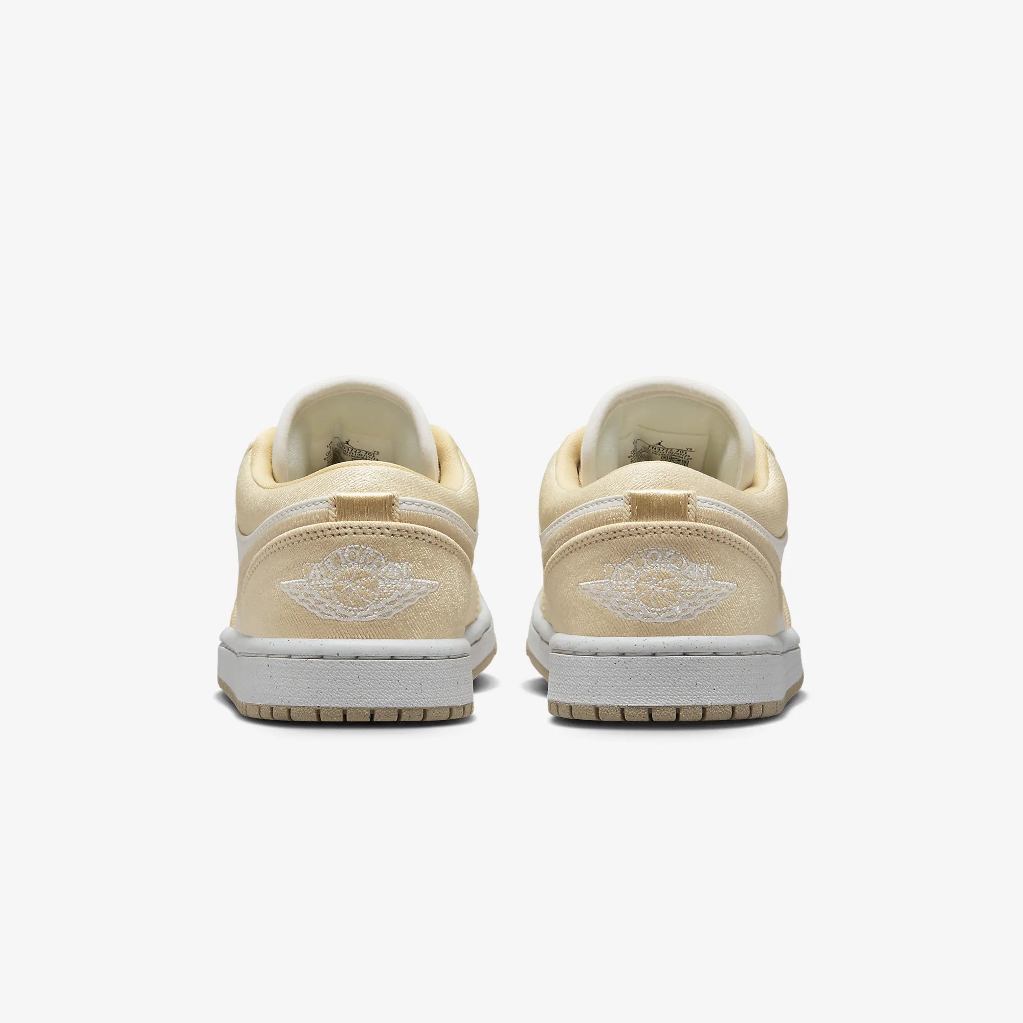 Jordan | AIR JORDAN 1 LOW SE { TEAM GOLD/SAIL - view 2