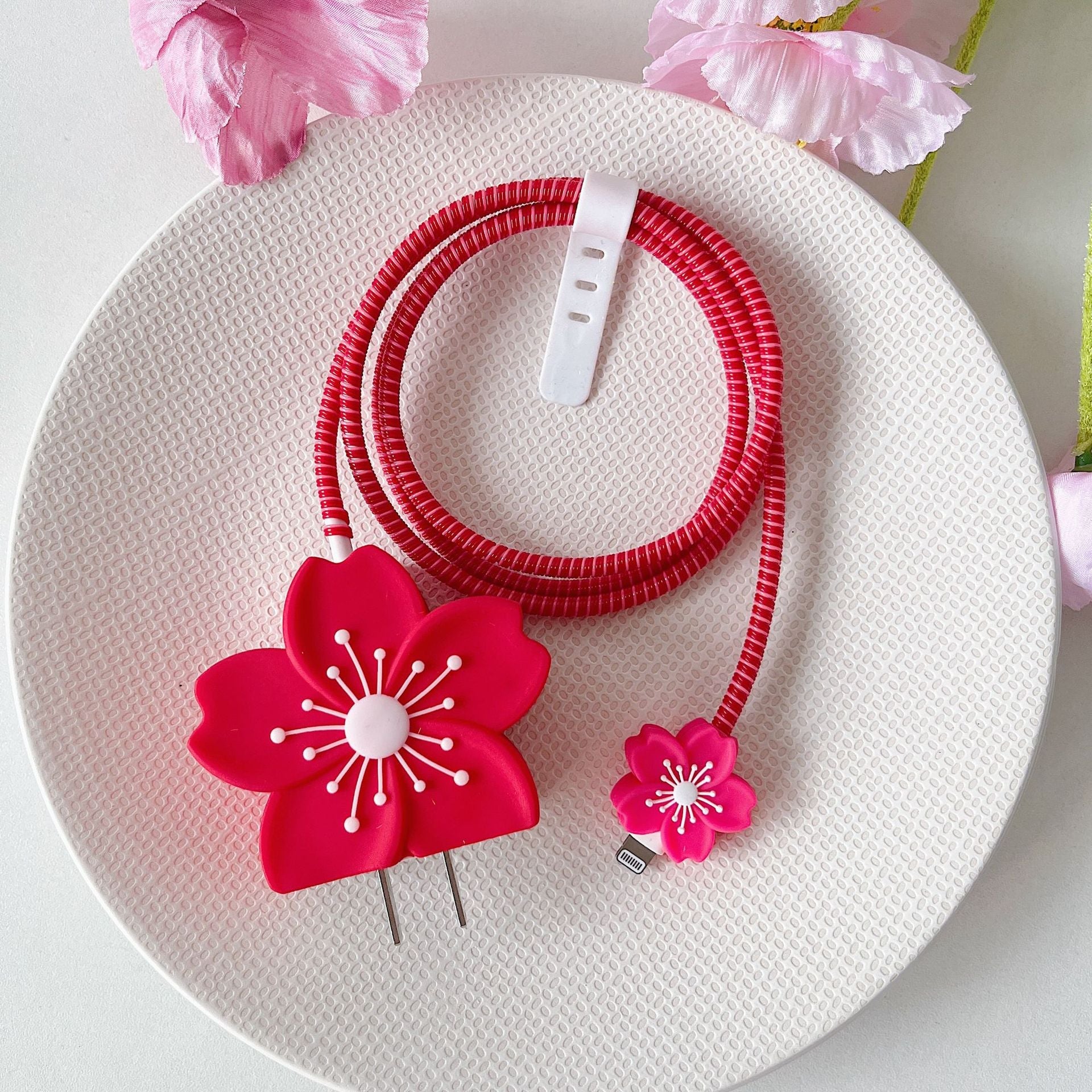 Peeperly Stylized Lush Bloom Charger Protector Kit - view 3