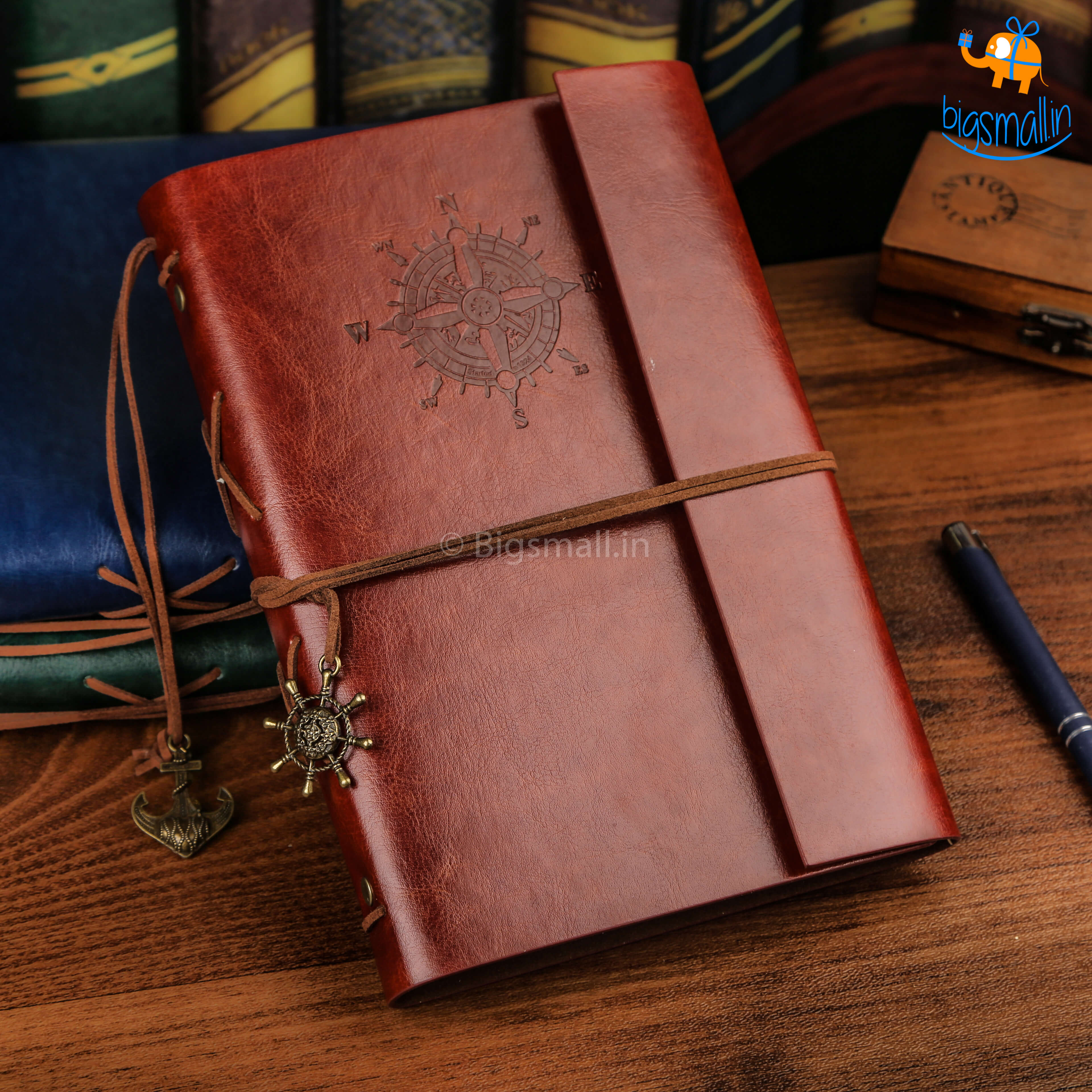 VinnyC Vintage Travel Journal - view 3