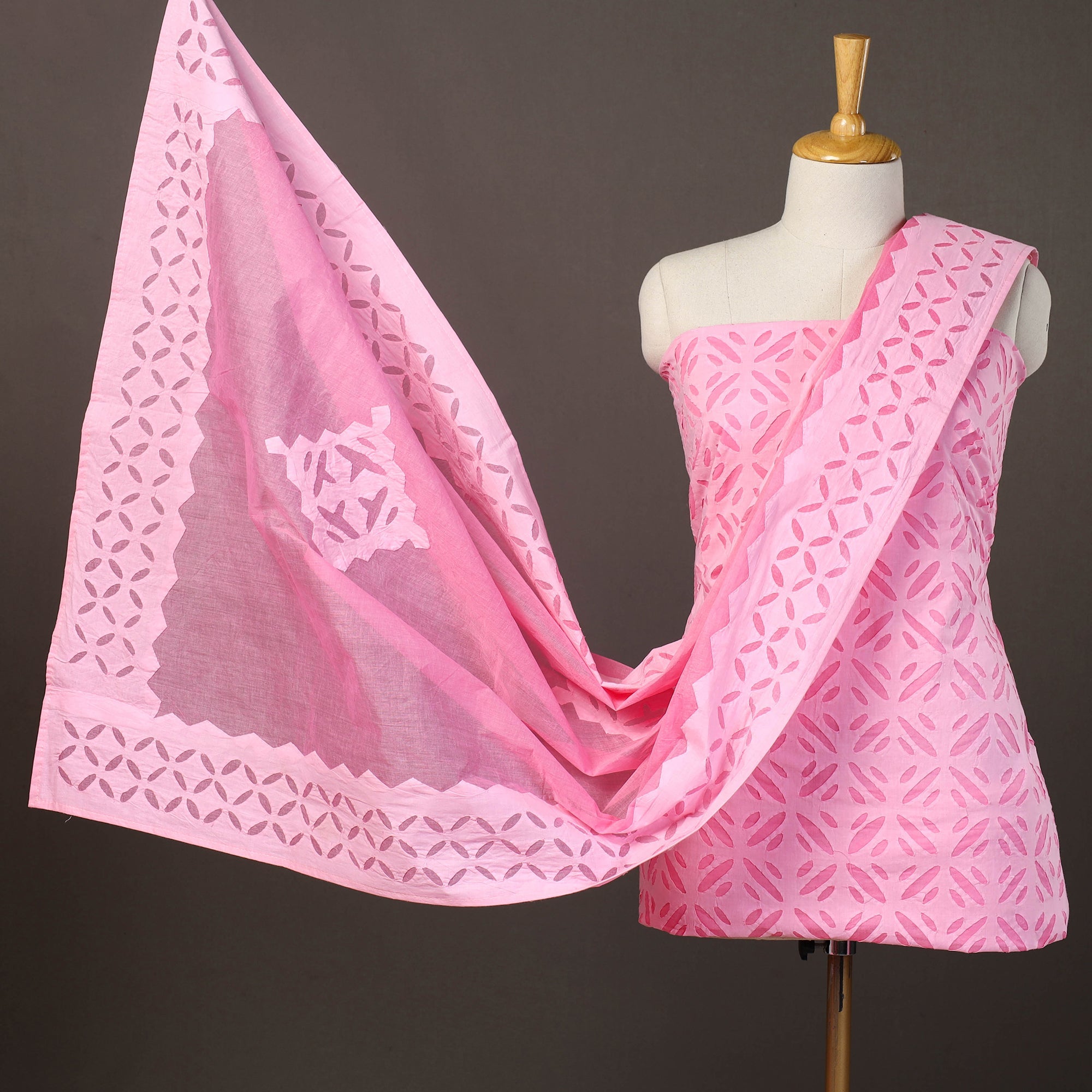 SHADES OF MARUDHARA 3pc Cut Work Cotton Barmer Applique Dress Material 34