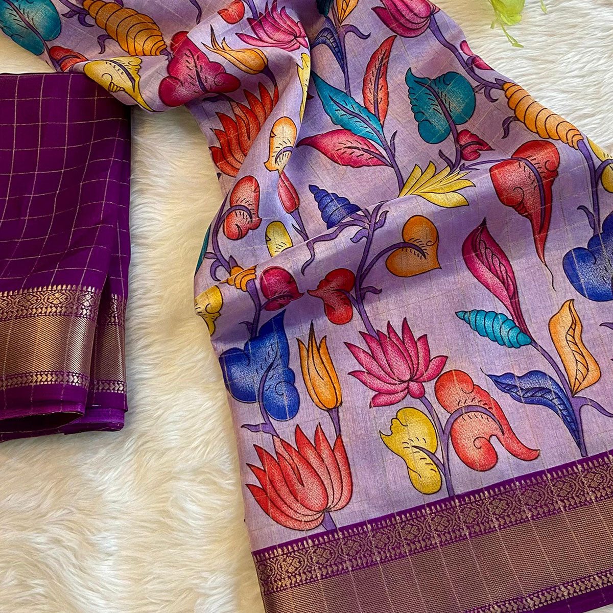 Peachmode Lavender Floral Printed Dola Silk Saree With Zari Border - view 2