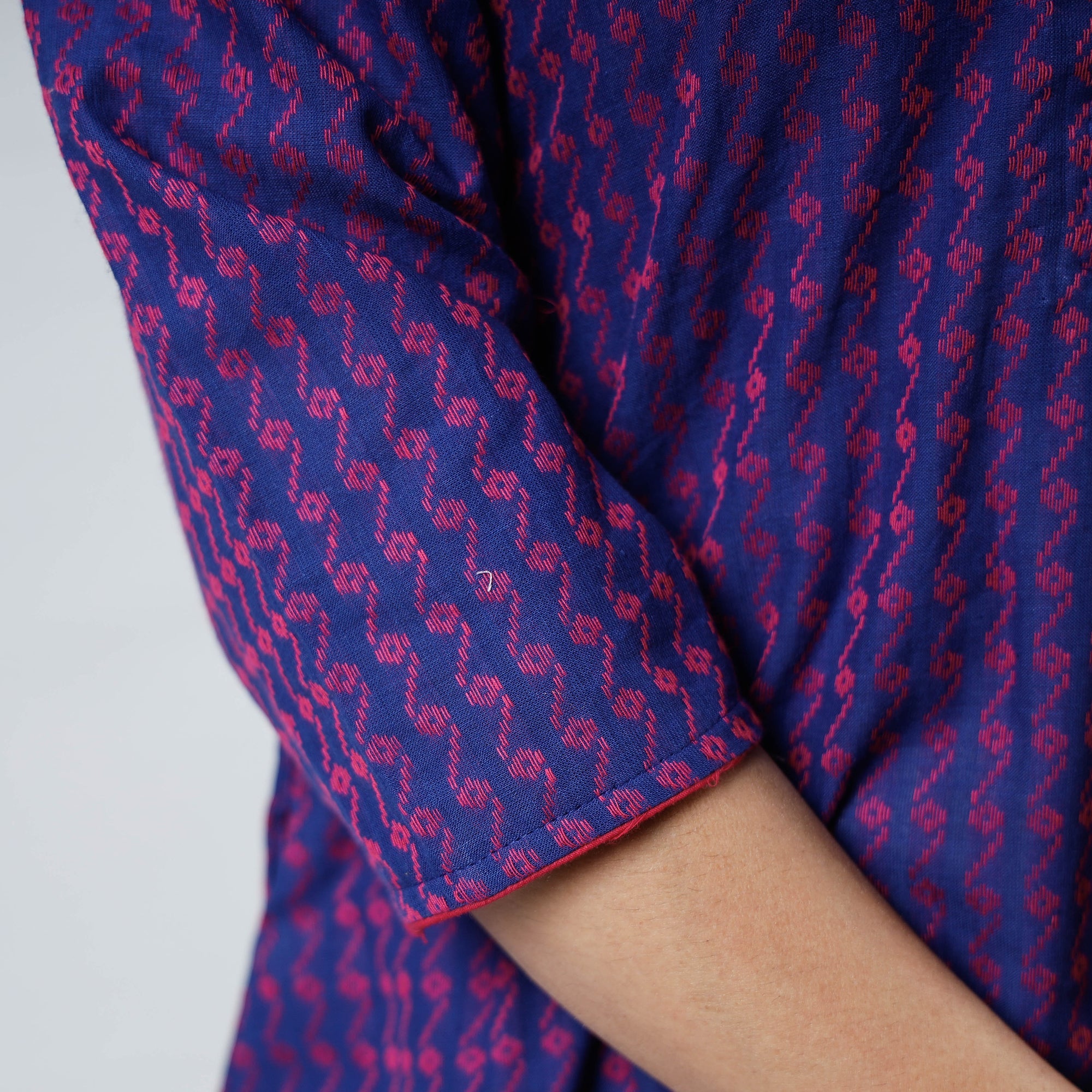 ITOKRI CASUALS Blue & Pink Jacquard Cotton Long Kurta - view 5