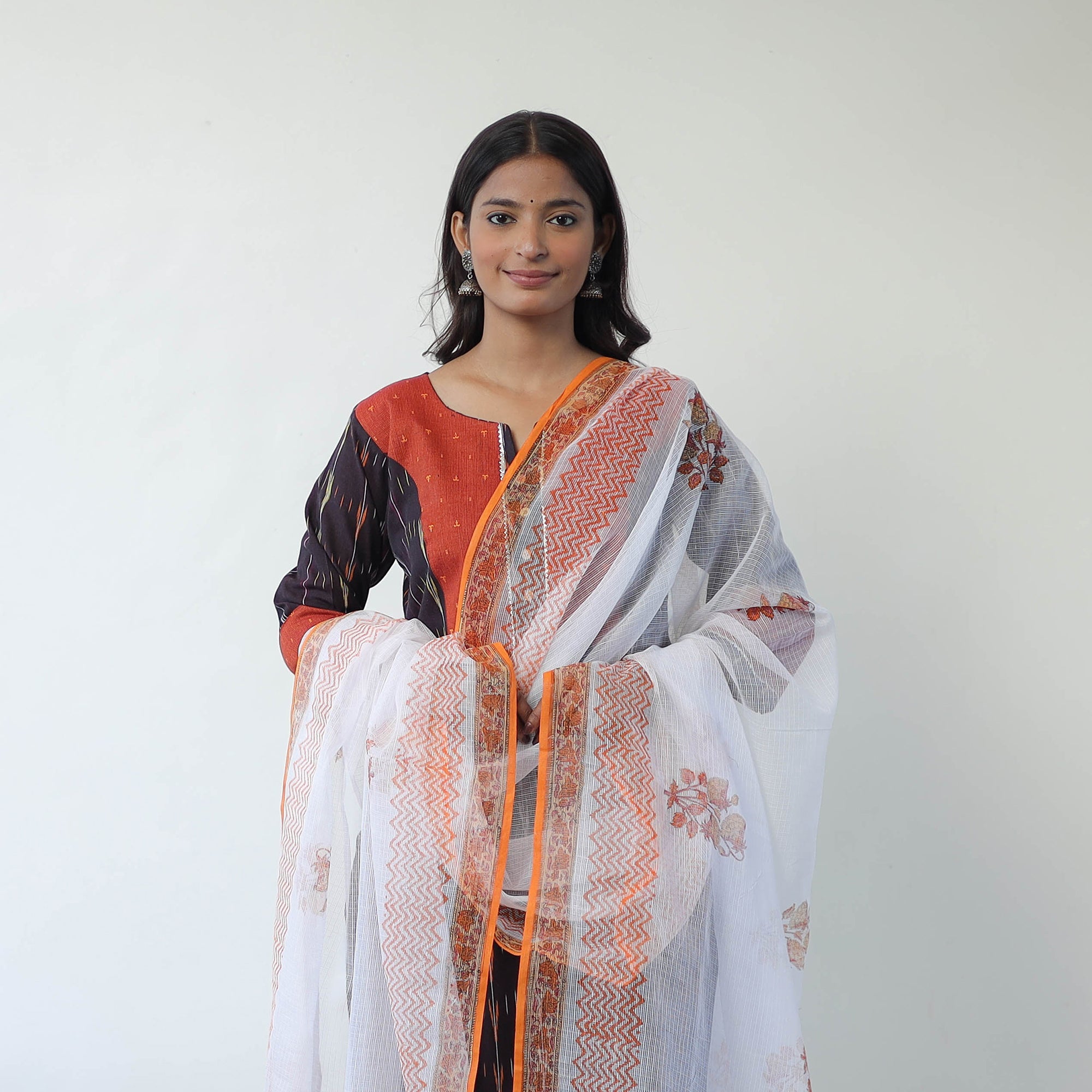 ITOKRI CASUALS Black - Handloom Cotton Pochampally Ikat Kurta Set with Dupatta 03