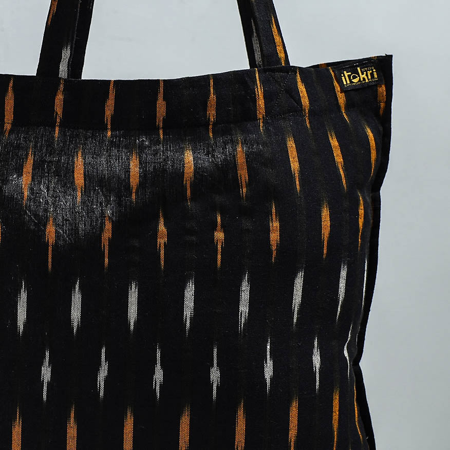 NOORI BAZAR Black - Handcrafted Pochampally Ikat Weave Cotton Jhola Bag - view 2