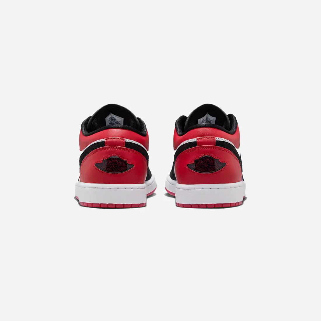 HYPE ELIXIR Jordan 1 Low SE Black Toe (2025) - view 2