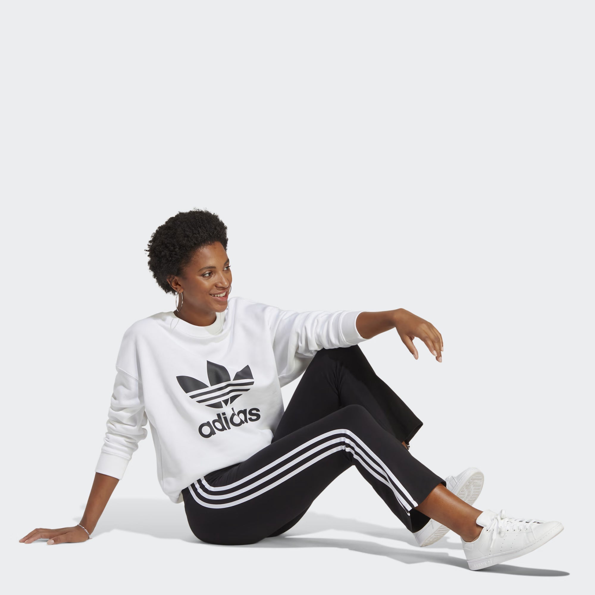 Adidas Originals | ADICOLOR CLASSICS 3-STRIPES 7/8 FLARE LEGGINGS { BALCK - view 3