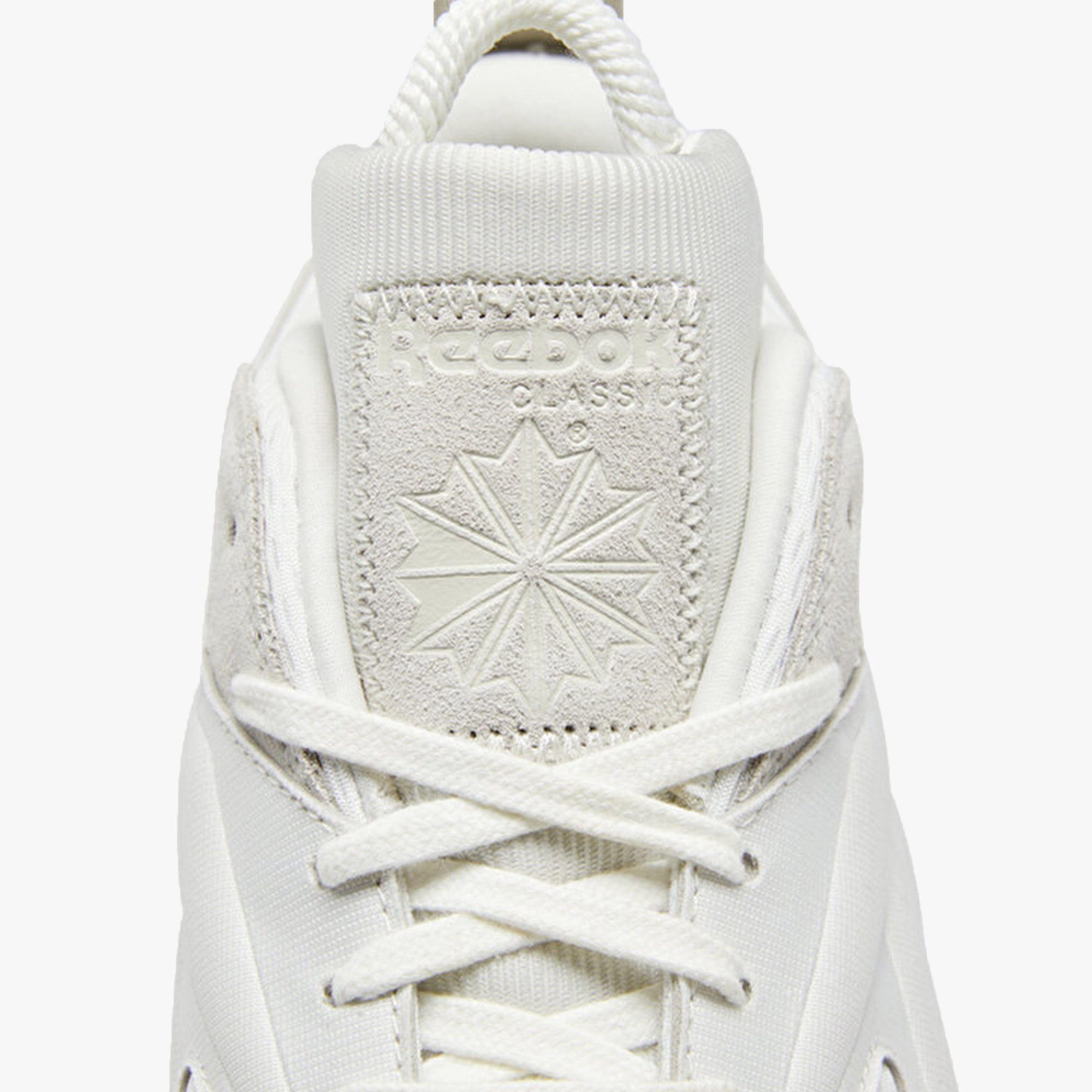Reebok | CARDI B CLASSIC LEATHER V2 { CHALK/ALABASTER - view 3