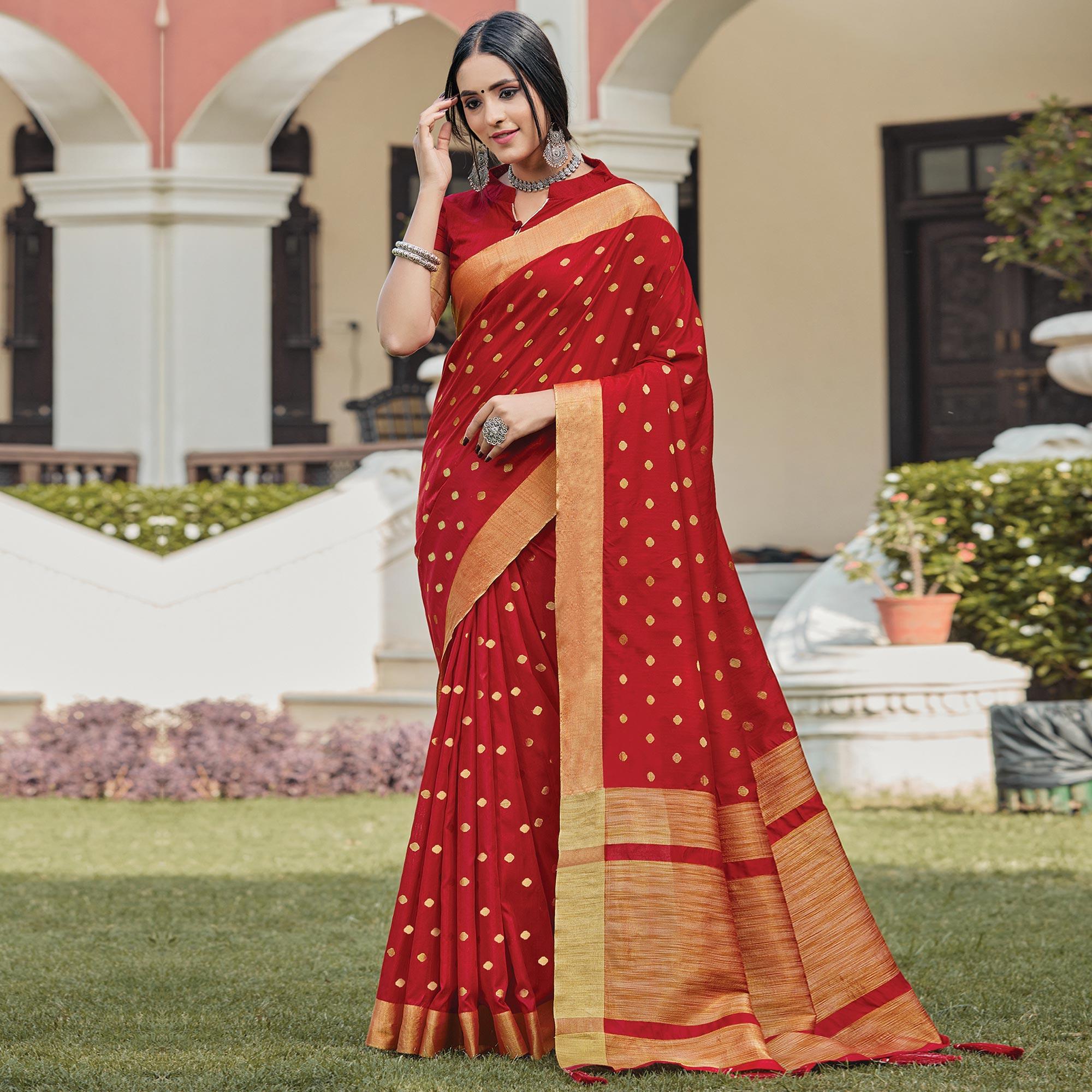 Peachmode Dazzling Red Coloured Casual Wear Woven Handloom Silk Saree