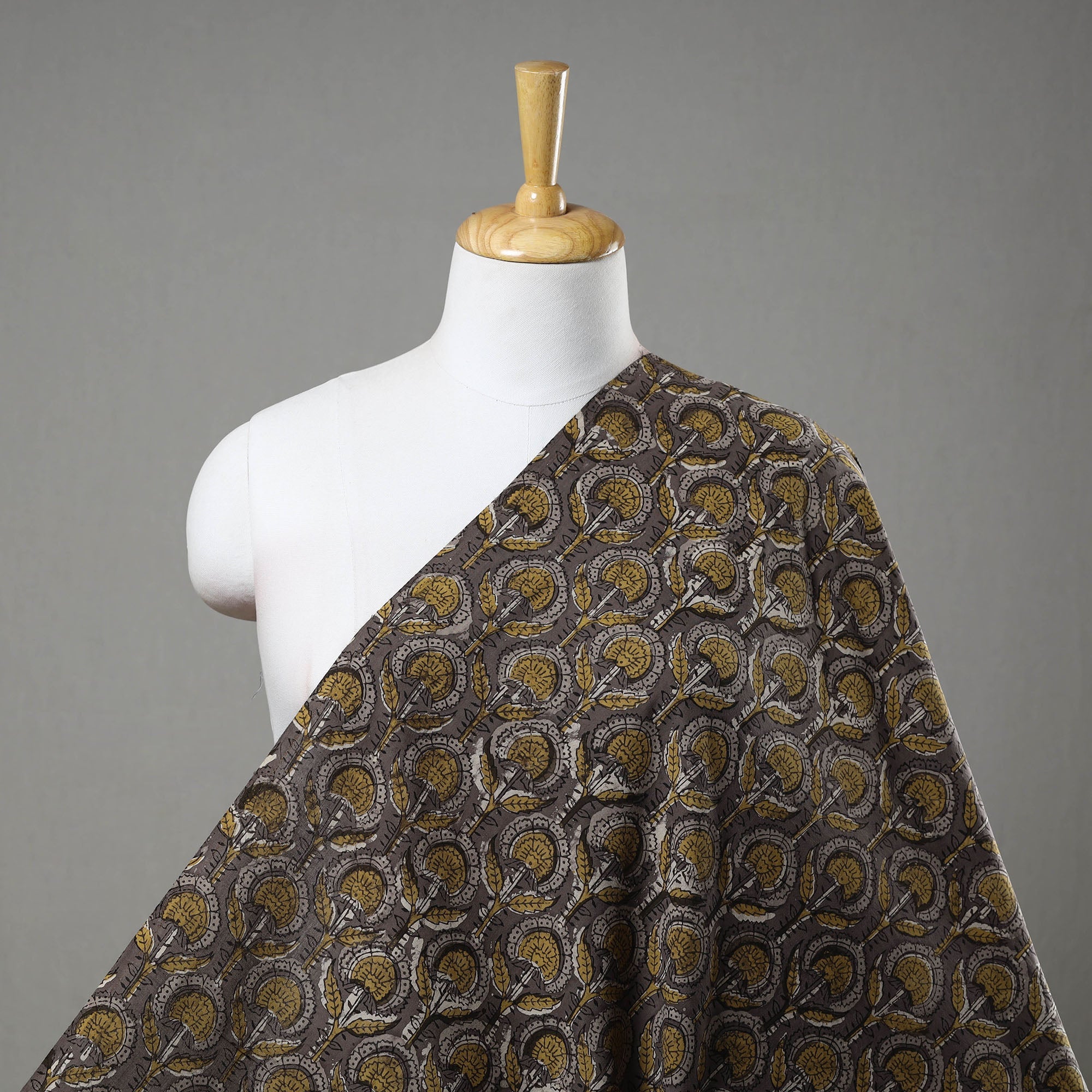 HAVELI CHRONICLES Brown - Block Printed Cotton Jahota Fabric 18