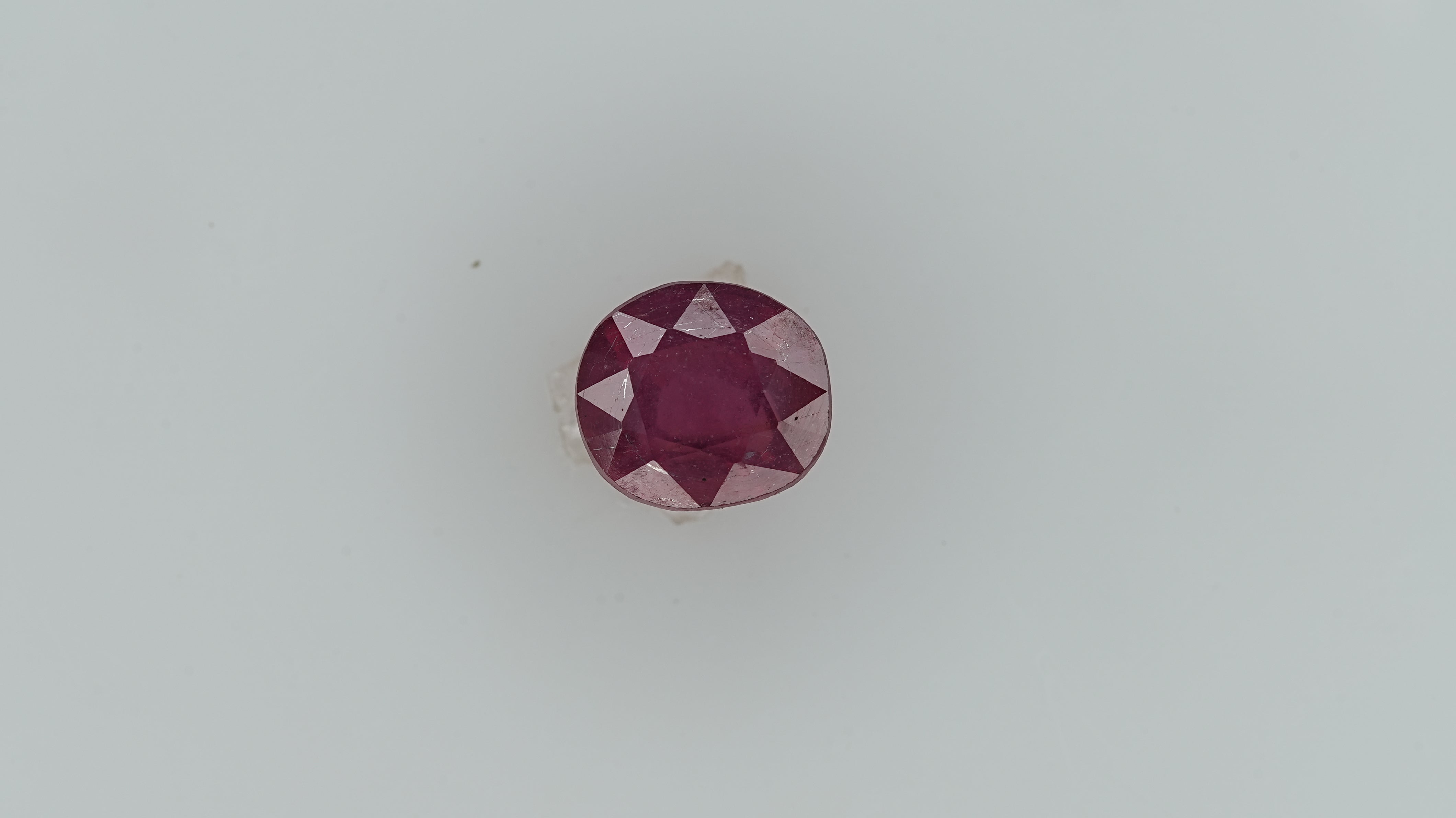 Gemsmantra Ruby - 5.13 Carats (5.643 Ratti)