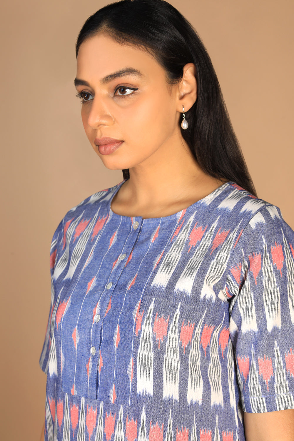 Kalanjali Ethnics Handwoven cotton pochampally Ikat kurti - view 9