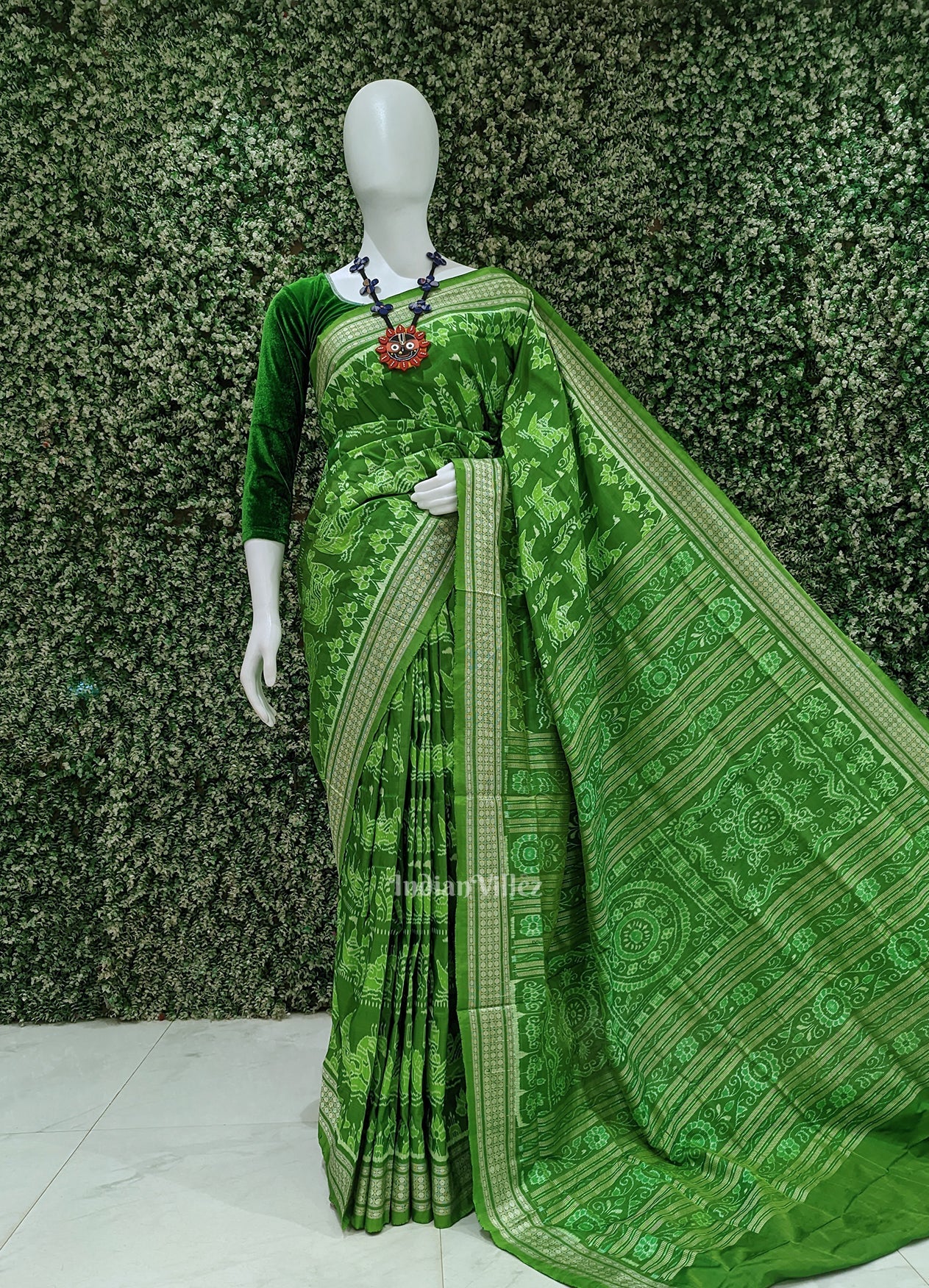IndianVillèz Dark Green Boita Theme Sambalpuri Silk Saree