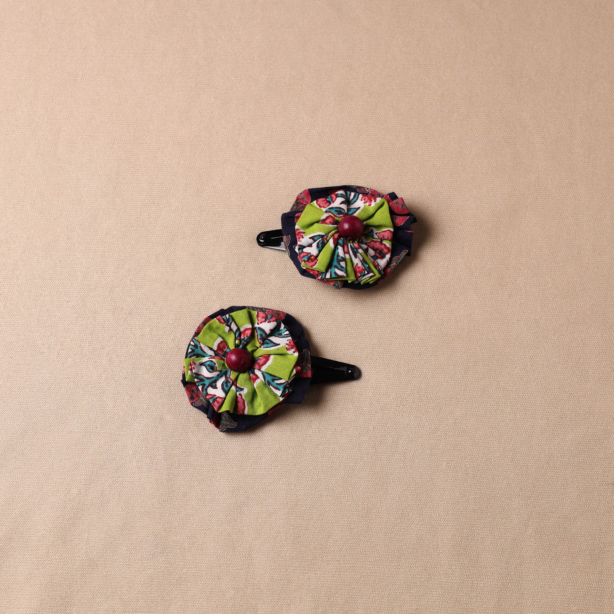 JALPARI Black Metal Tik-tak Flower Hair Clips (set of 2) 114