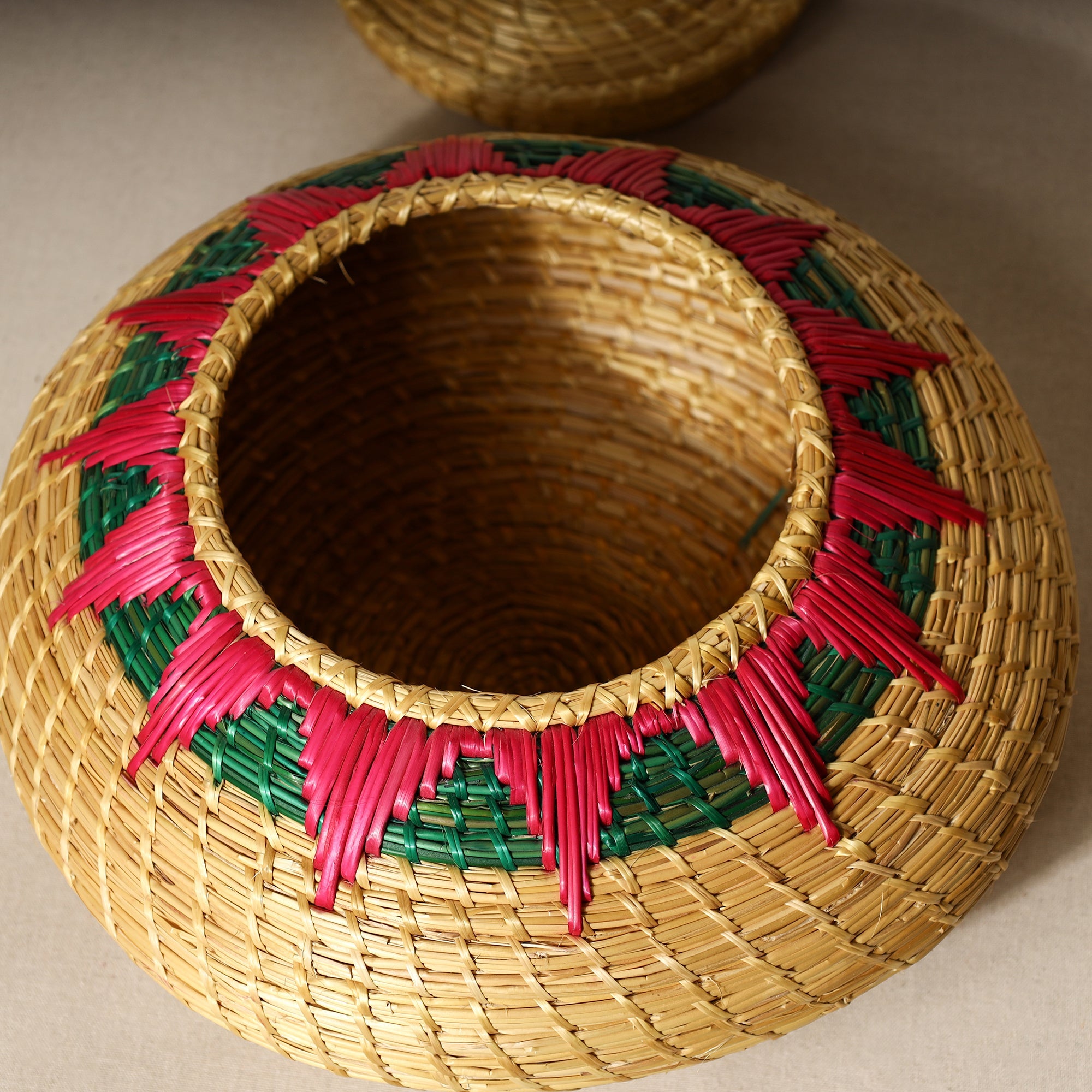 ITOKRI CRAFTS INITIATIVE Beige - Handmade Sikki Grass Multipurpose Basket with Lid (Big) - view 5