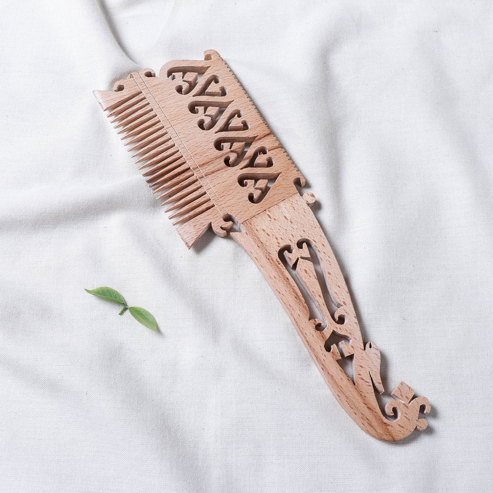 ITOKRI CRAFTS INITIATIVE Bijnor Hand Carved Steam Beech Wood Comb (Large)