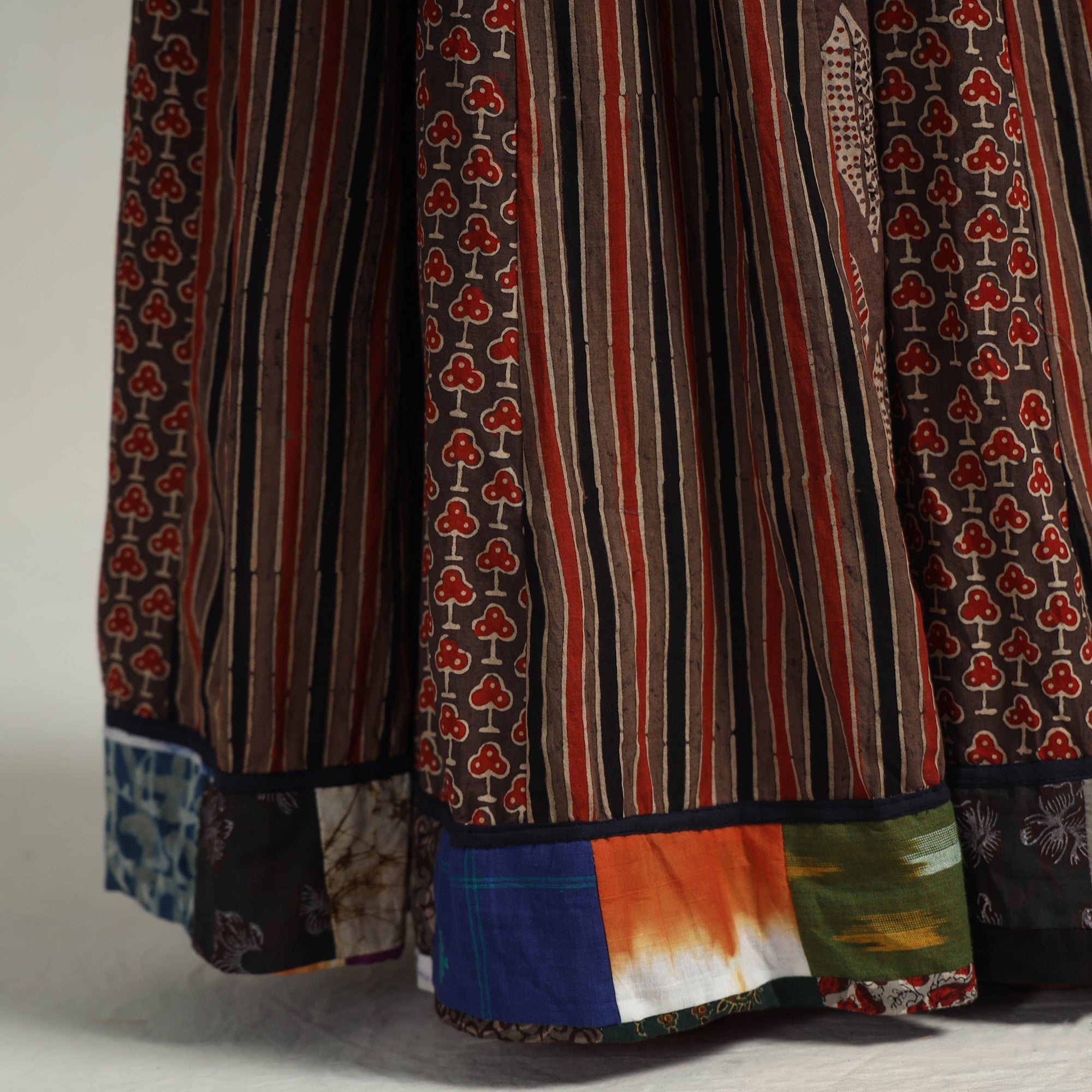 NOORI BAZAR Brown - Kutch Block Printed 24 Kali Cotton Long Skirt 19 - view 5