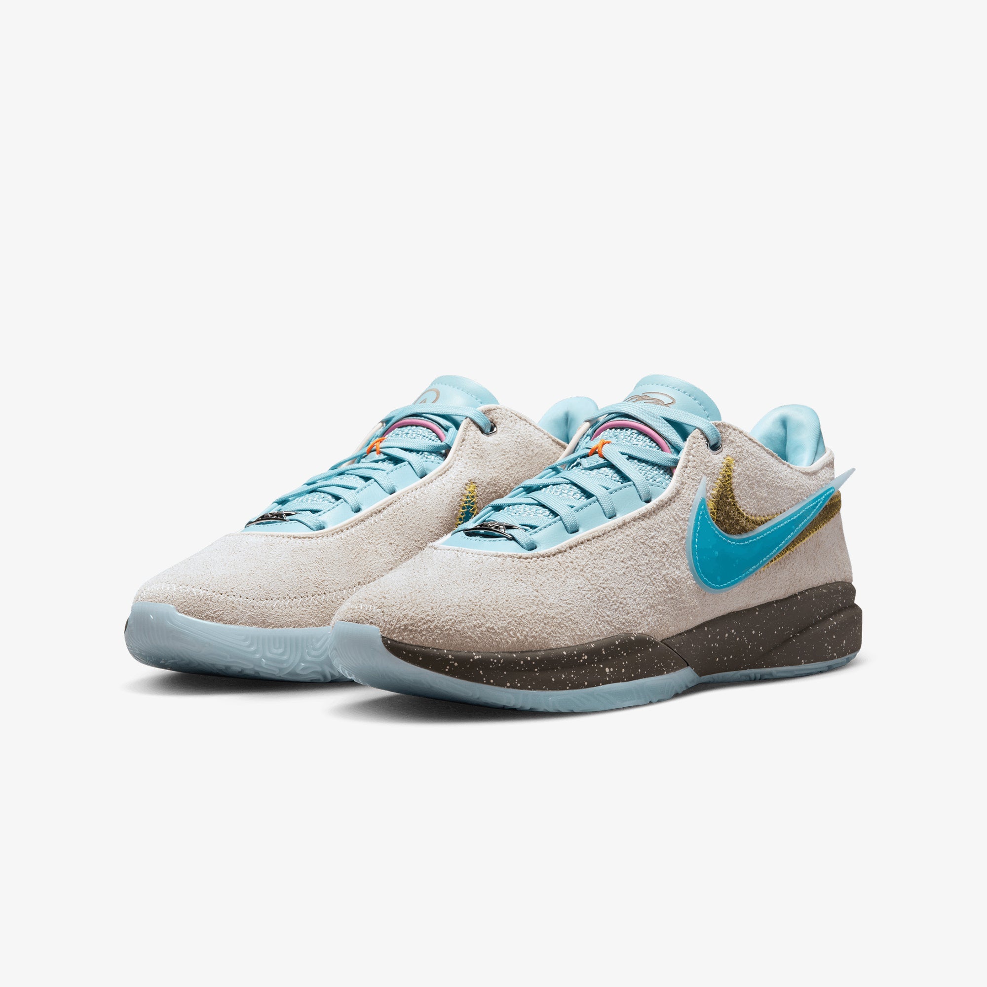 Nike | LEBRON XX EP { GUAVA ICE/BLUE LIGHTNING-EMERALD RISE