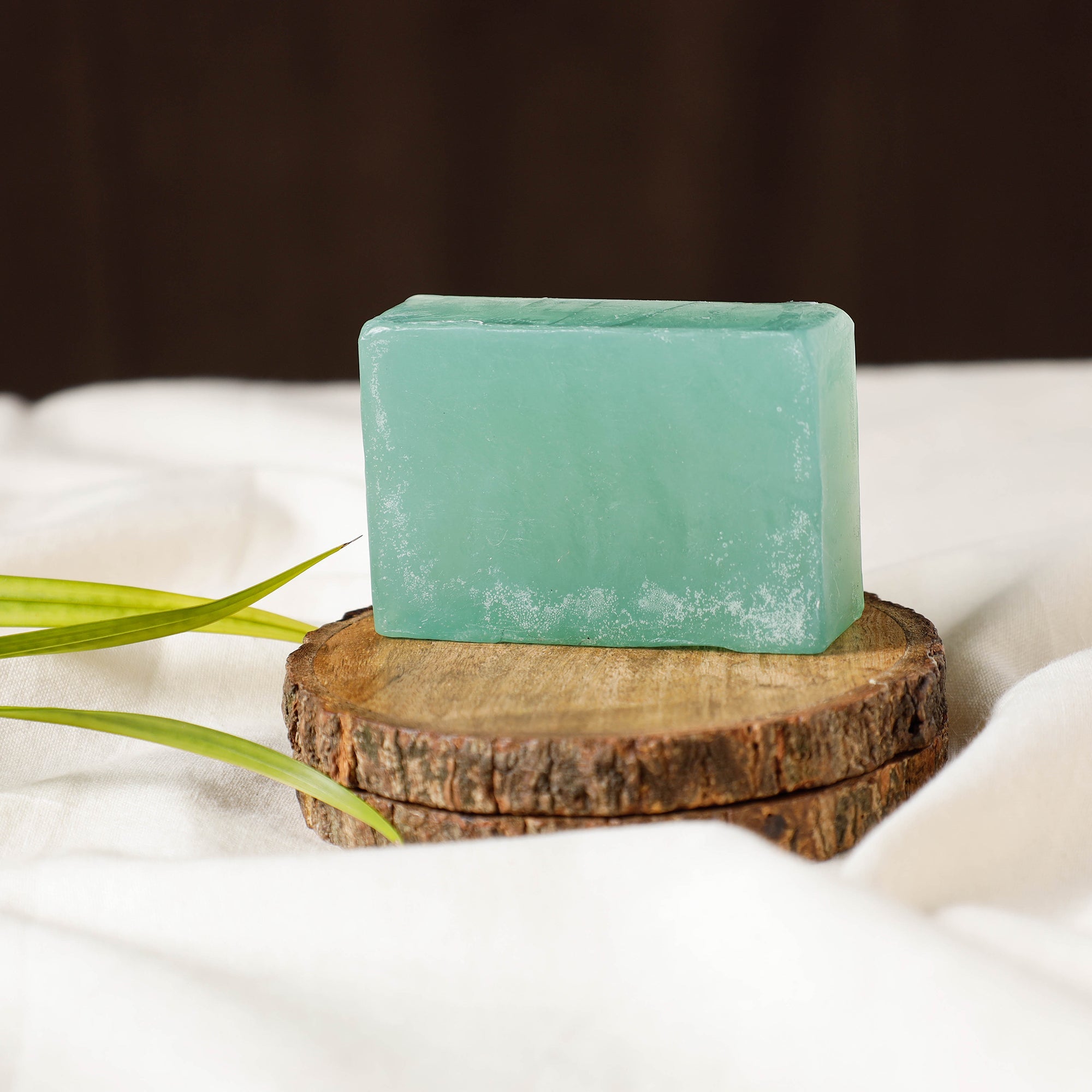 ITOKRI CRAFTS INITIATIVE Bihra Handmade Natural Blue Berry Soap (100gm)