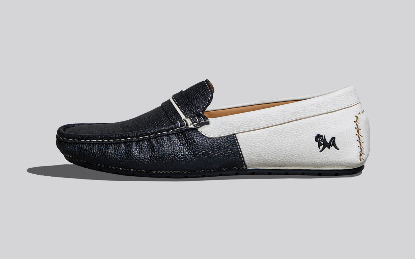 Neeman's Color Block Loafers : White-Black