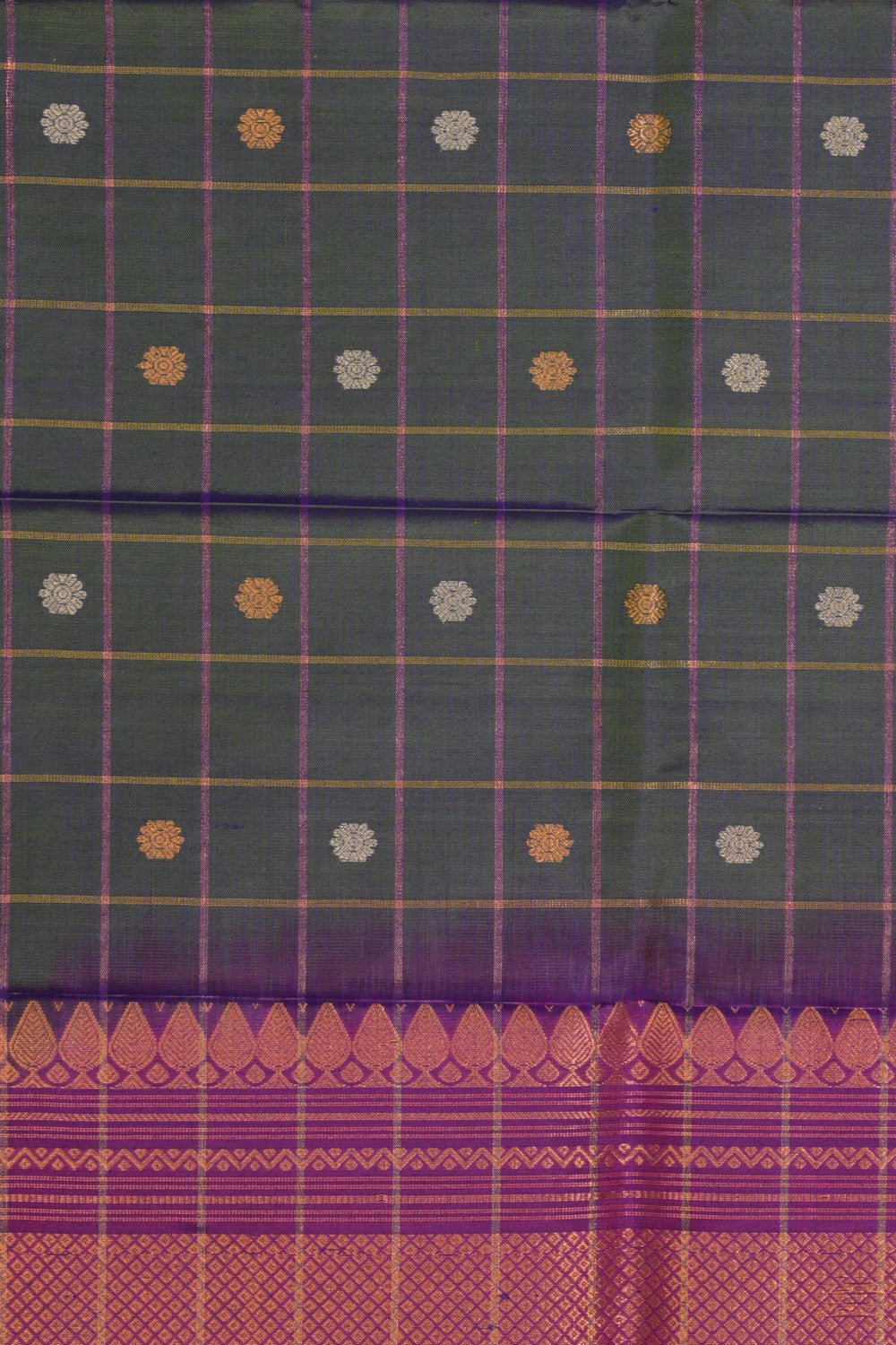 Kalanjali Gadwal Silk Kattam Green Dupatta - view 2
