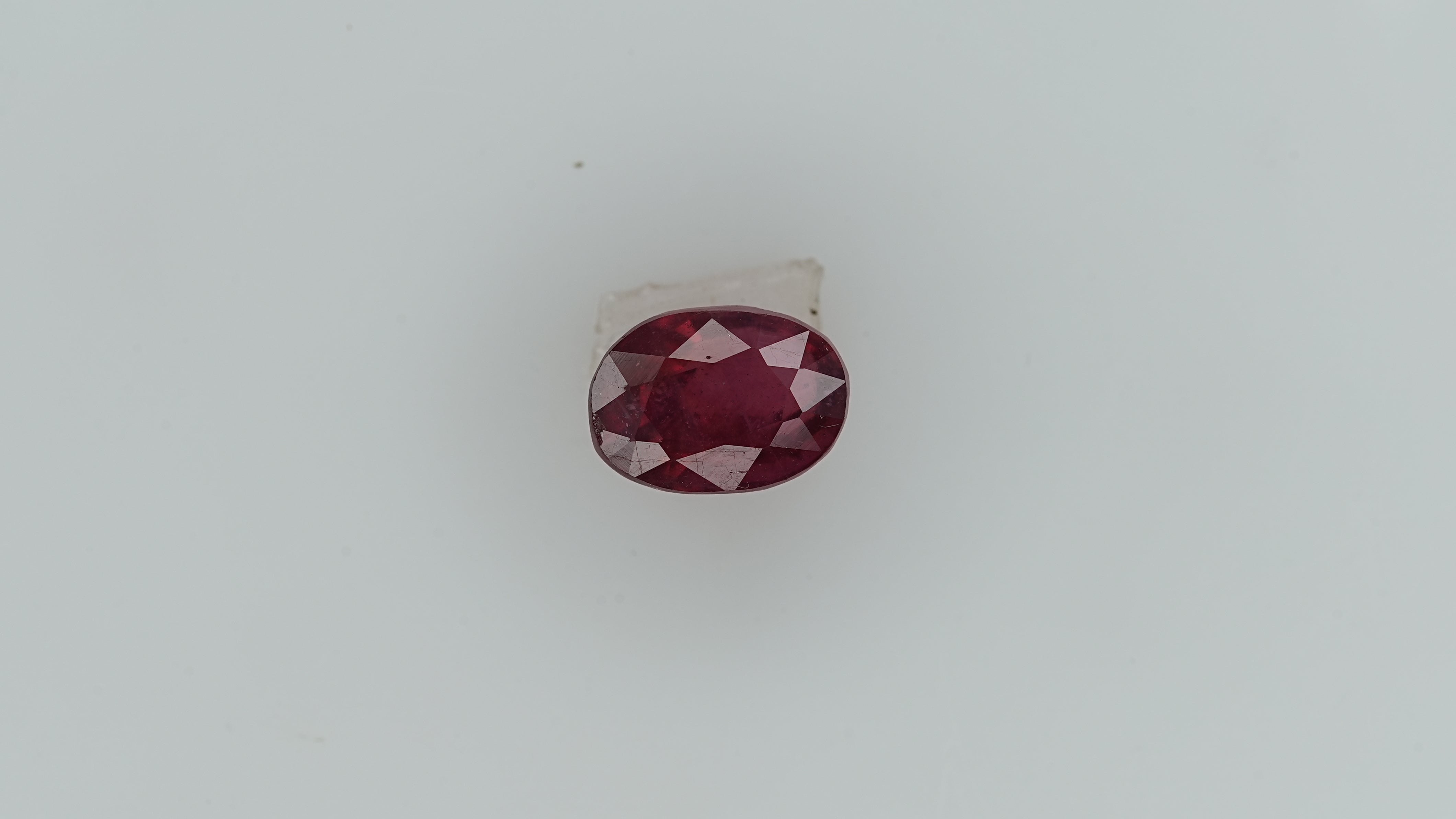Gemsmantra Ruby - 4.19 Carats (4.609 Ratti)
