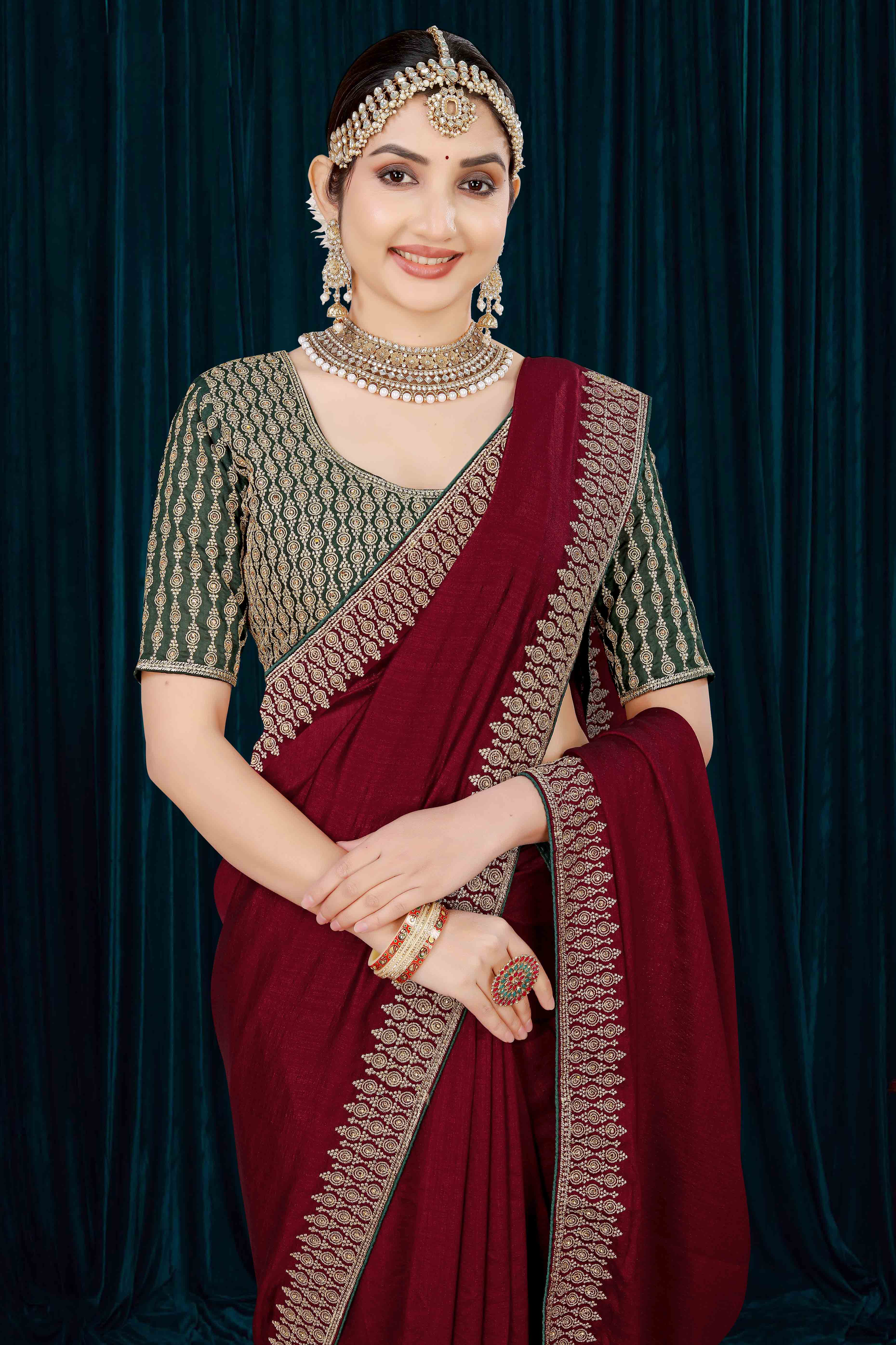 Peachmode Maroon Solid With Zari Embroidered Vichitra Silk Saree - view 6