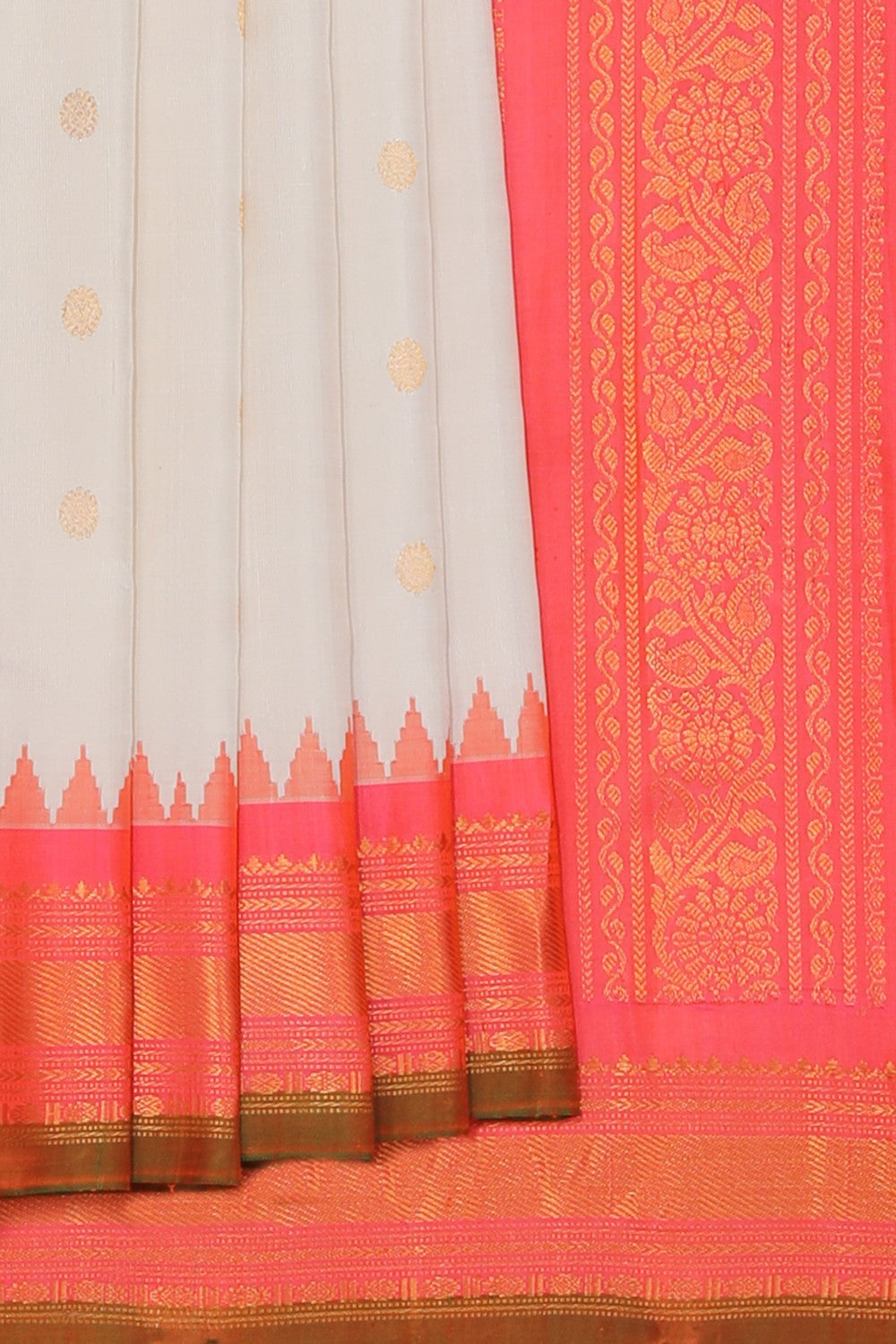Kalanjali Gadwal Silk Off-White Saree – Women's