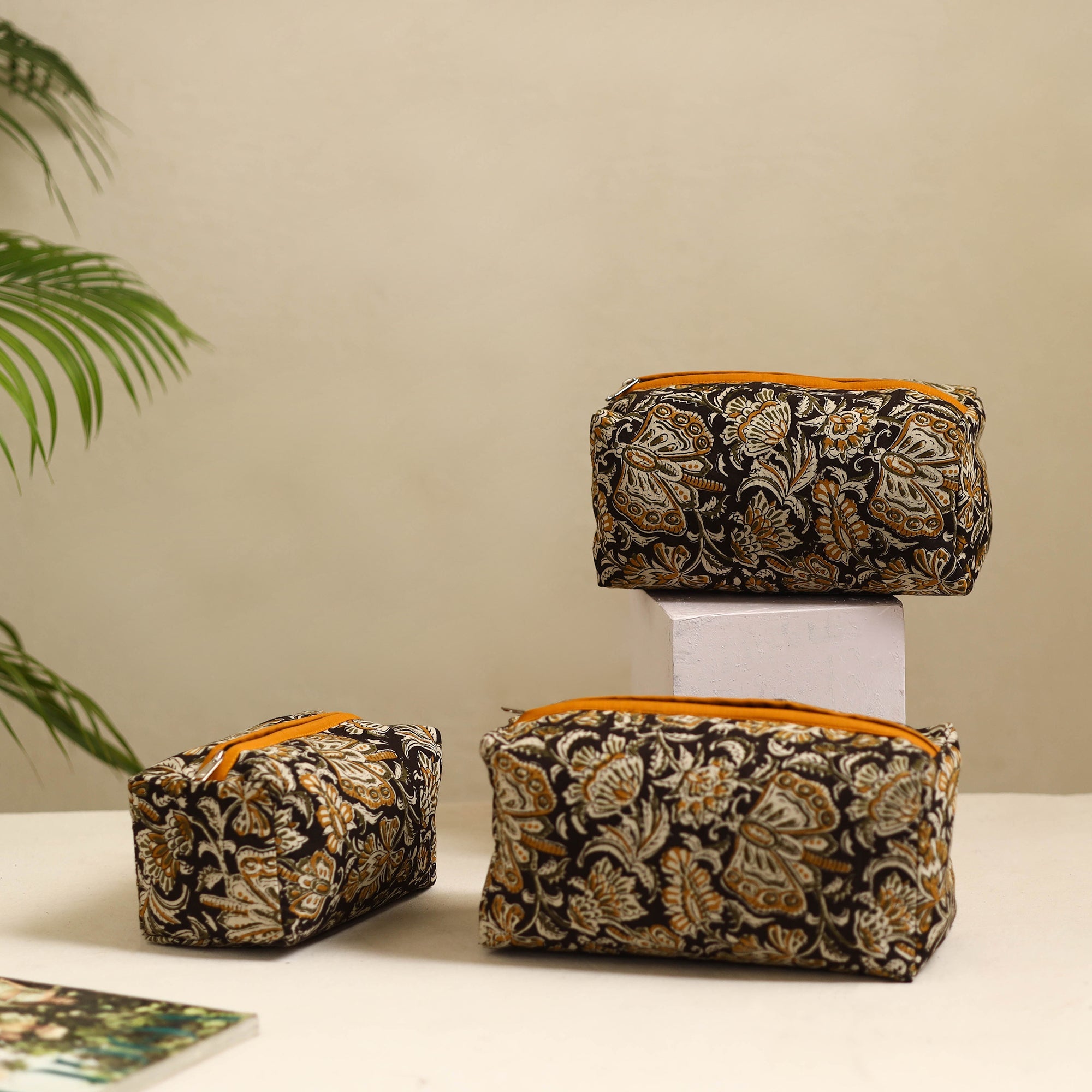 NOORI BAZAR Black - Handmade Cotton Toiletry Bags (Set of 3) 06