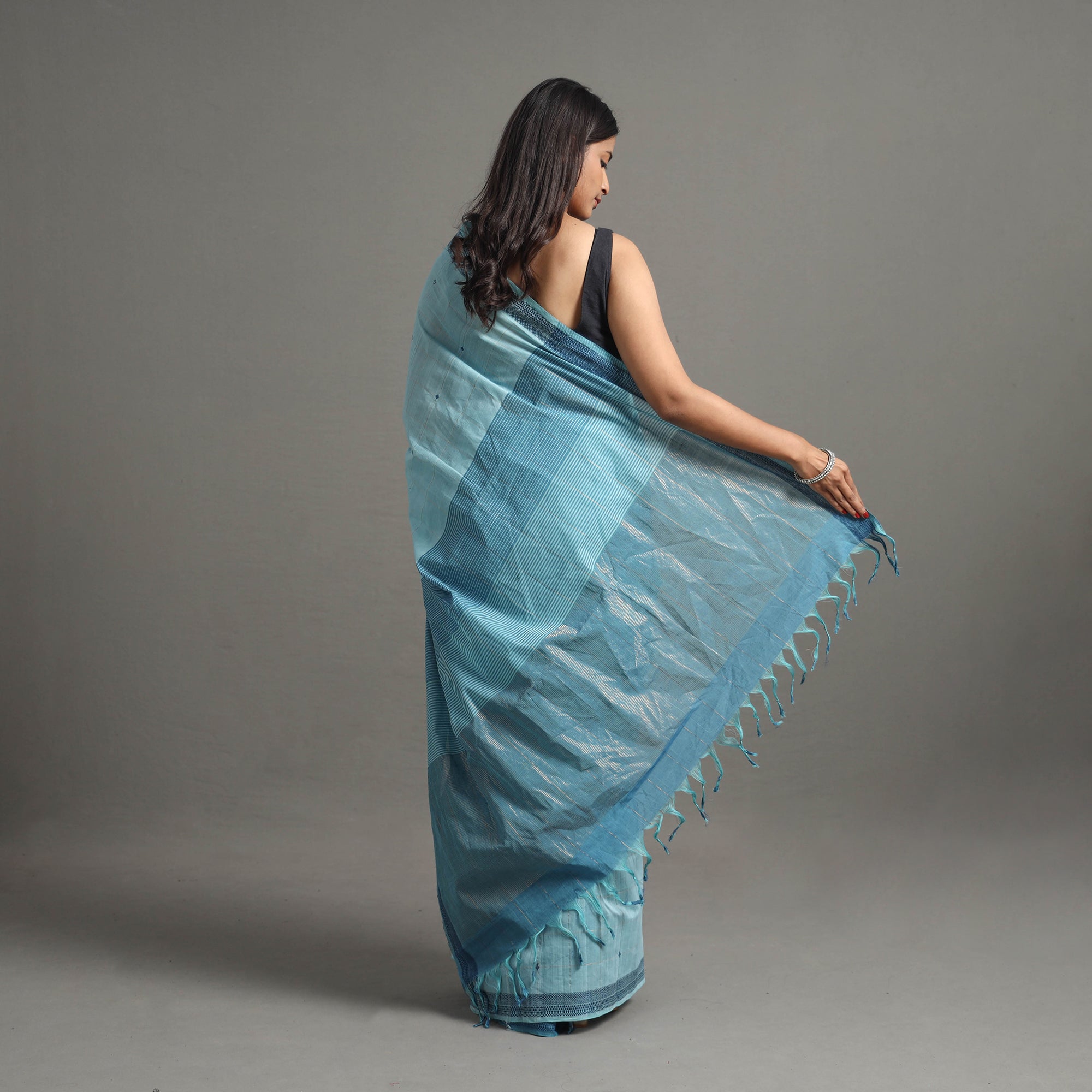 CHITRIKA Buti Cotton Zari Check Handloom Saree 107 - view 4