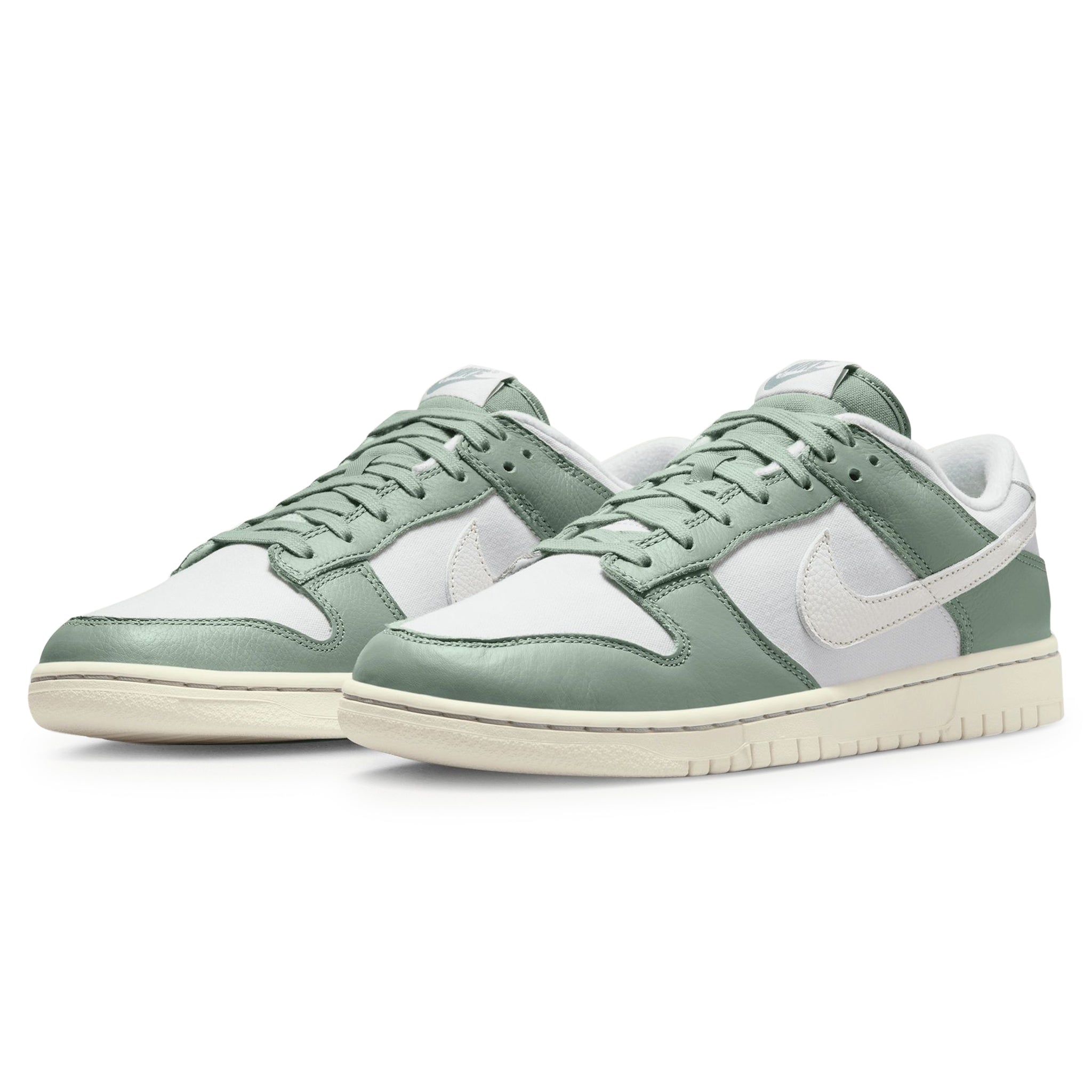 Nike Dunk Low Mica Green - view 2