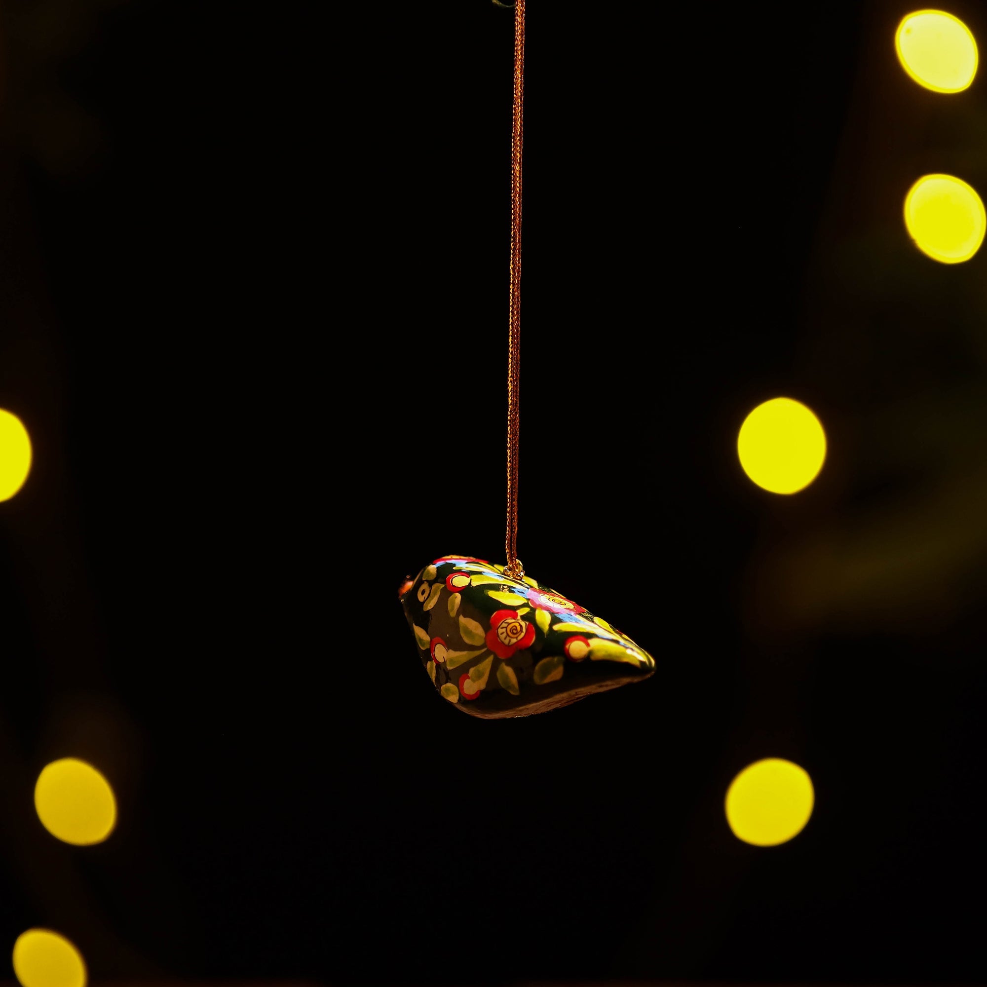 ZAHID HUSSAIN BHAT Bird - Kashmir Handpainted Christmas Decor Ornament 90