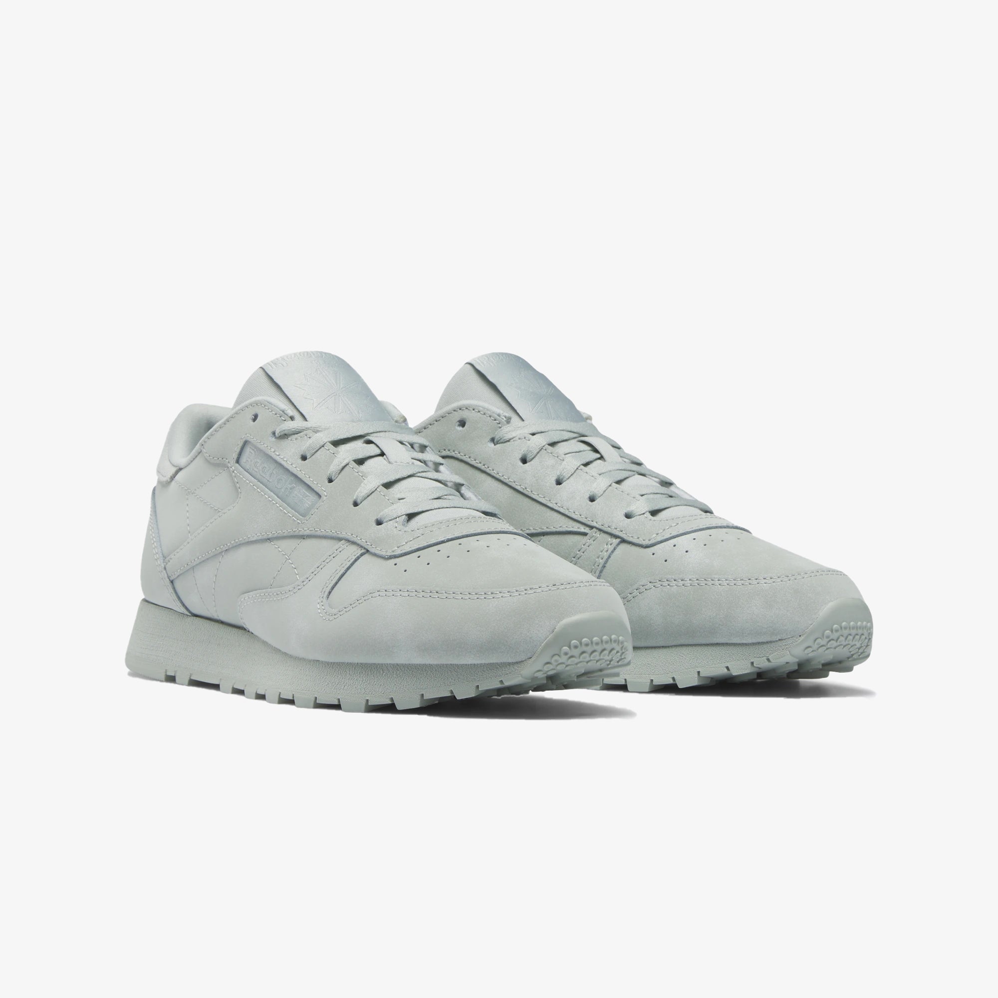 Classic leather sea – Reebok | CLASSIC LEATHER { SEA SPRAY