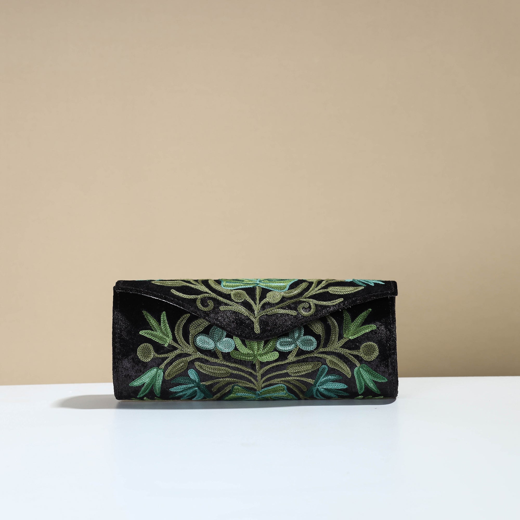 ITOKRI CRAFTS INITIATIVE Black - Kashmiri Crewel Hand Embroidery Velvet Clutch 46