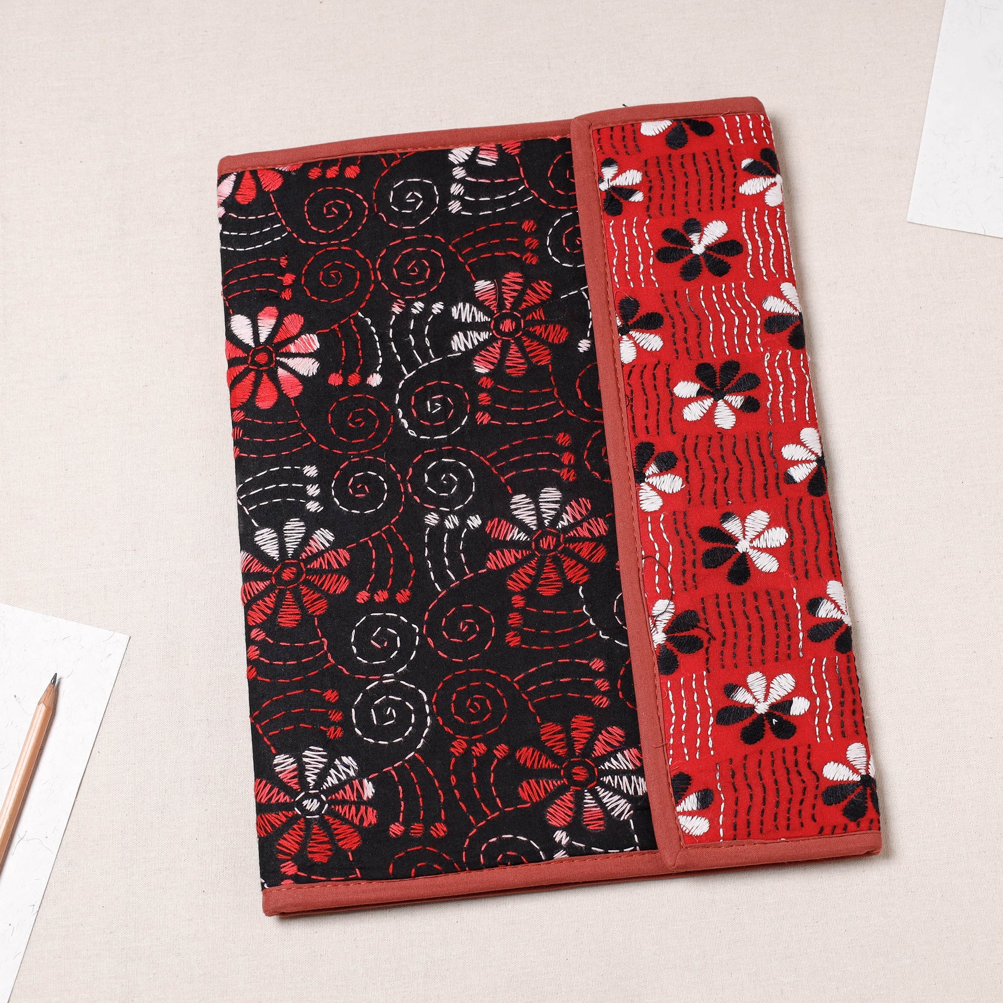 ASALKAAR Bengal Kantha Work Handcrafted File Folder