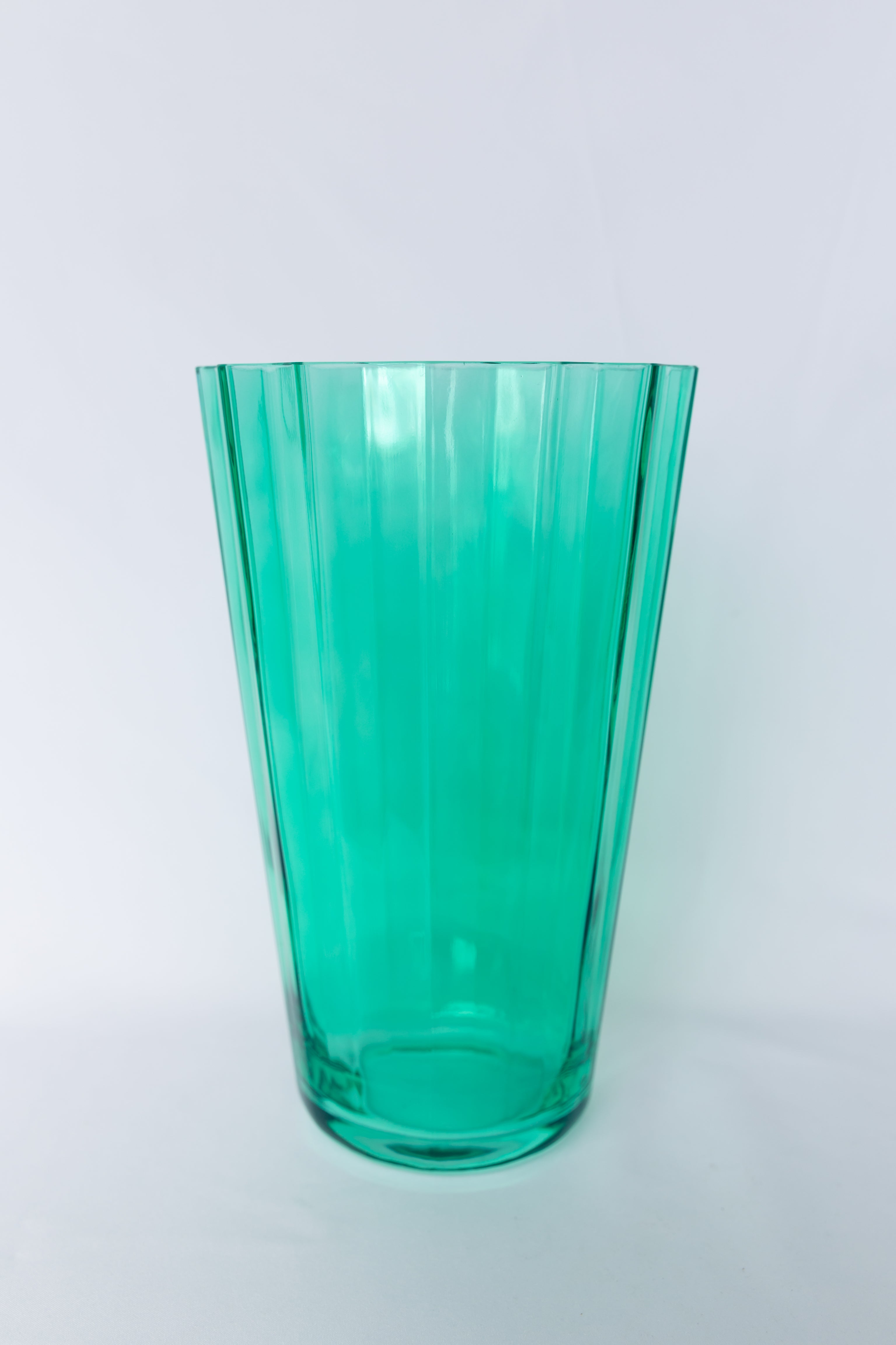 Estelle Colored Glass Estelle Colored Sunday Vase - {Kelly Green}