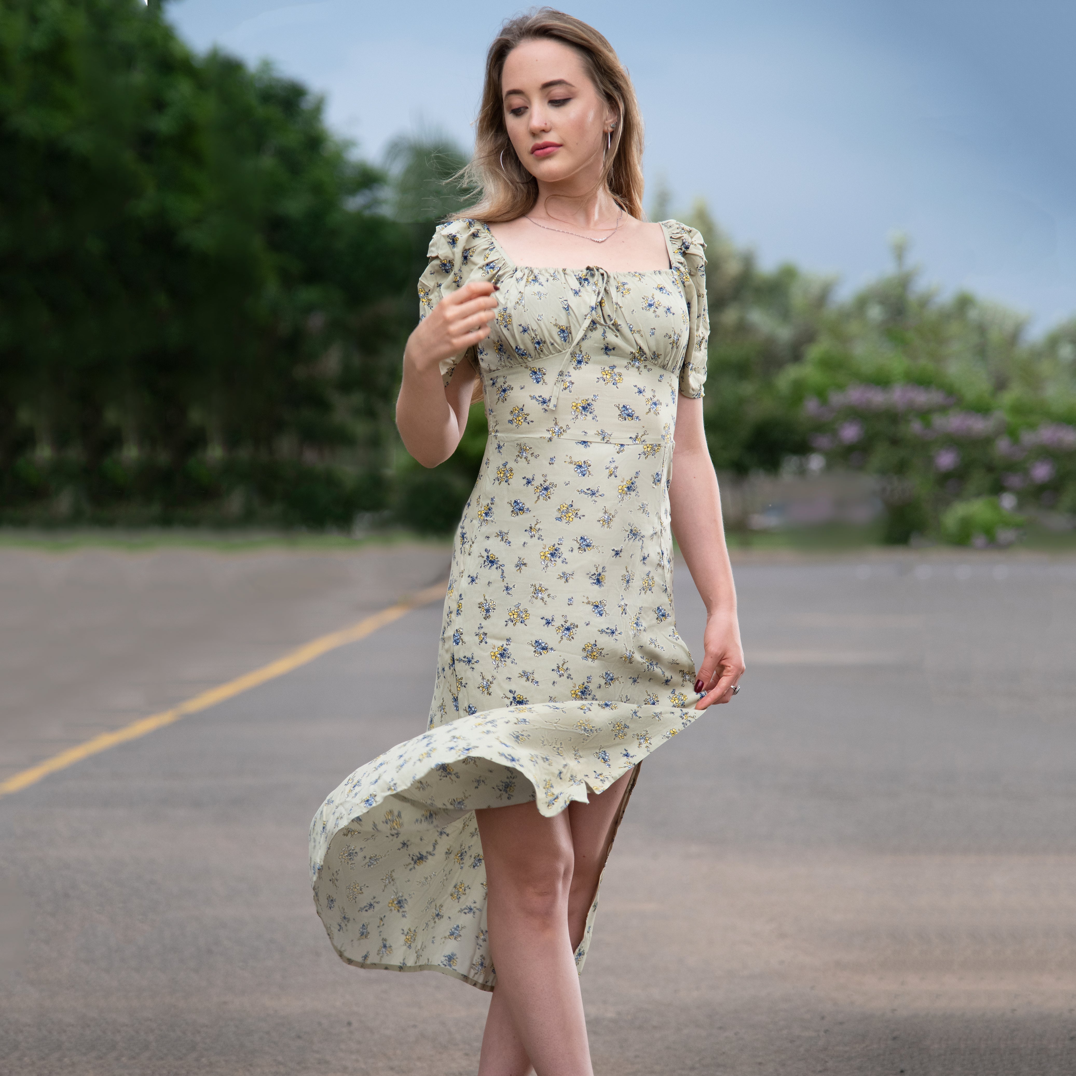Cottage Core Midi Dress with Slit – Green