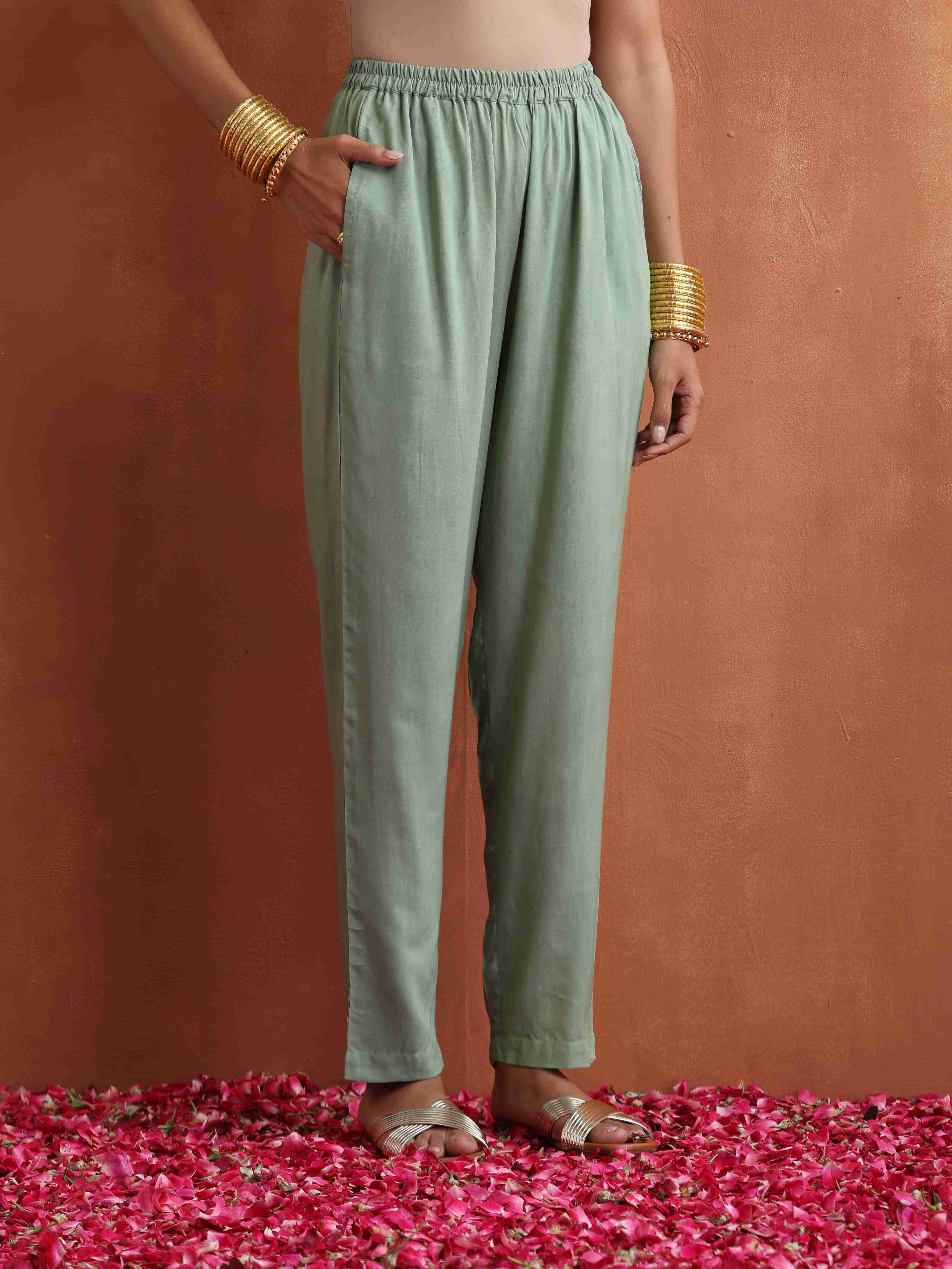trueBrowns Green Print Flared Kurta Co-ord Set - view 7