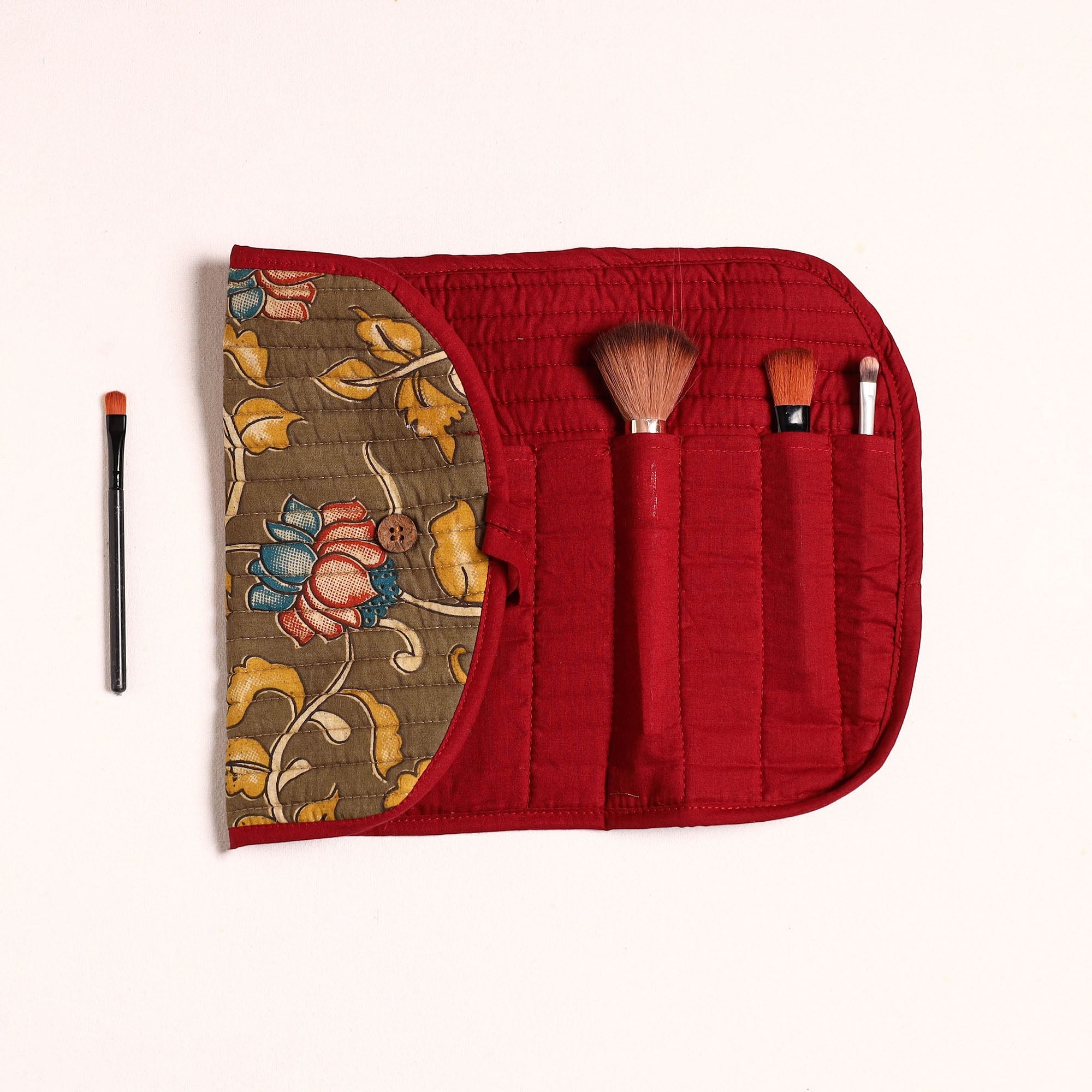 NOORI BAZAR Brown - Handcrafted Multipurpose Segmented Make-up Brush Wrap Pouch/Case 02