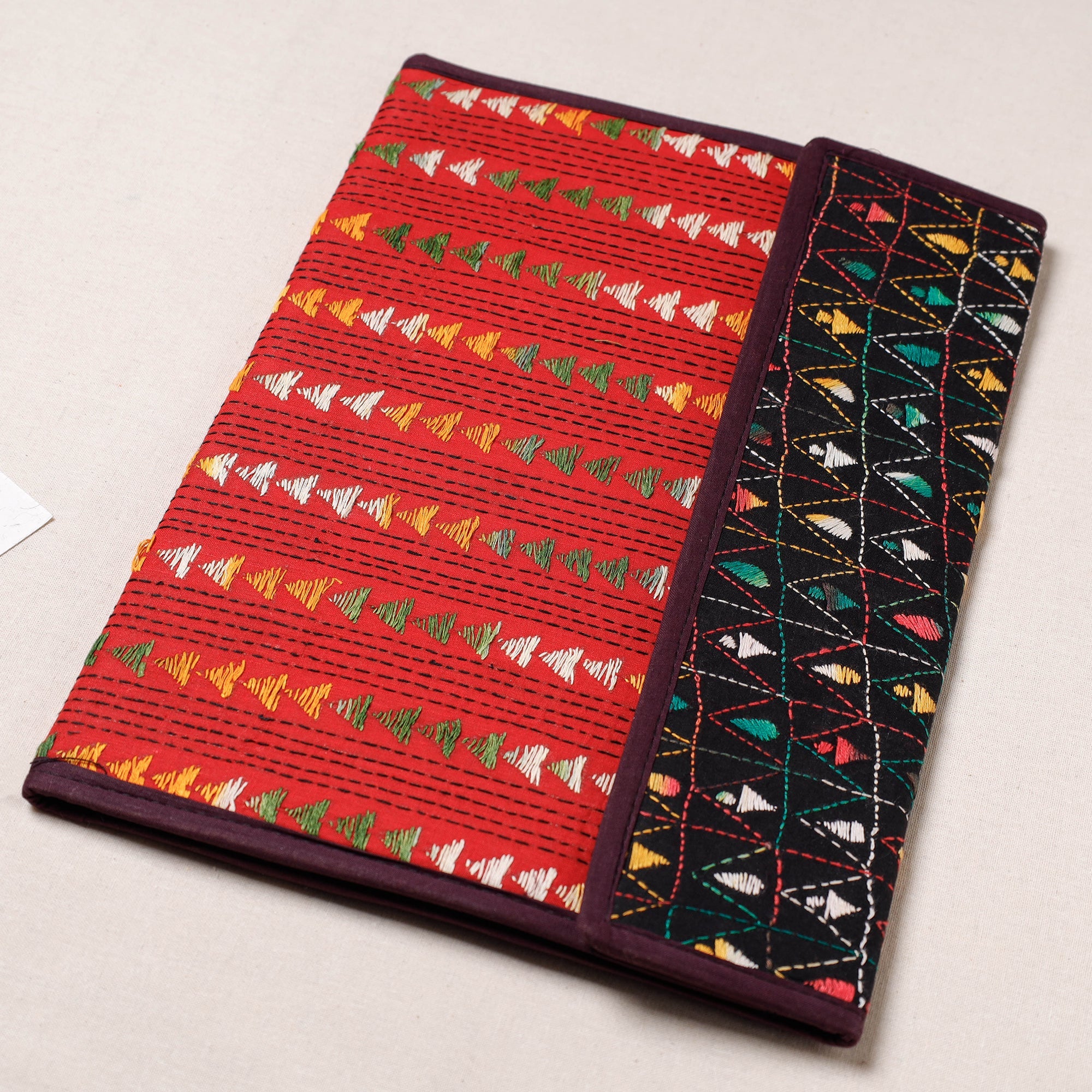 ASALKAAR Bengal Kantha Work Handcrafted File Folder - view 2