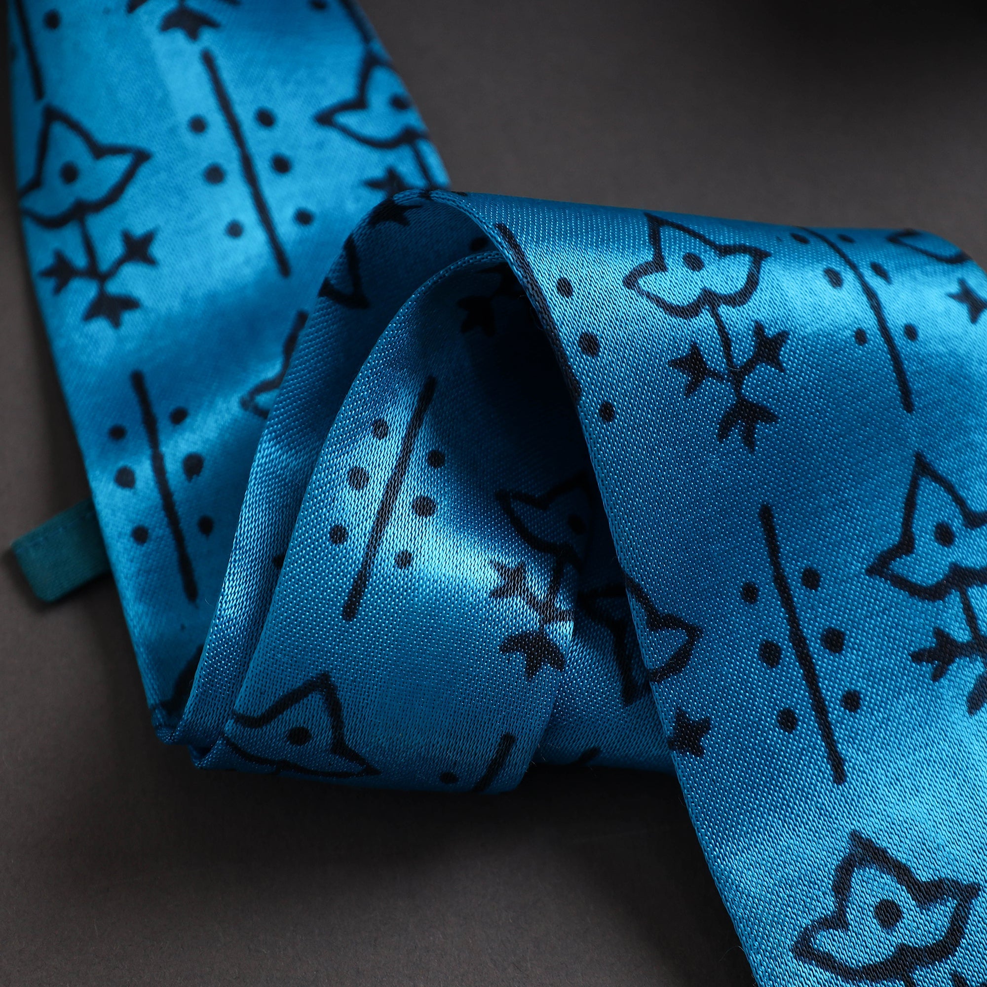 JALPARI Block Printed Mashru Silk Handmade Necktie for Men - view 5