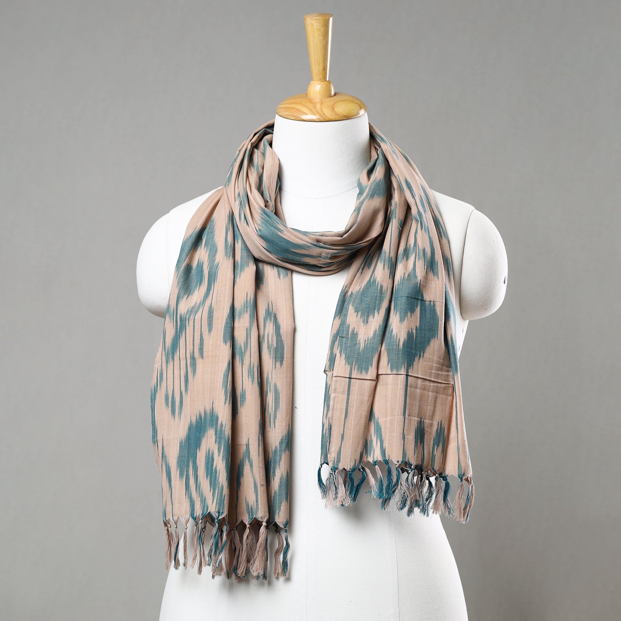 POCHAMPALLY IKAT WEAVES BY GOVARDHAN Beige - Handloom Cotton Pochampally Central Asian Ikat Stole 12