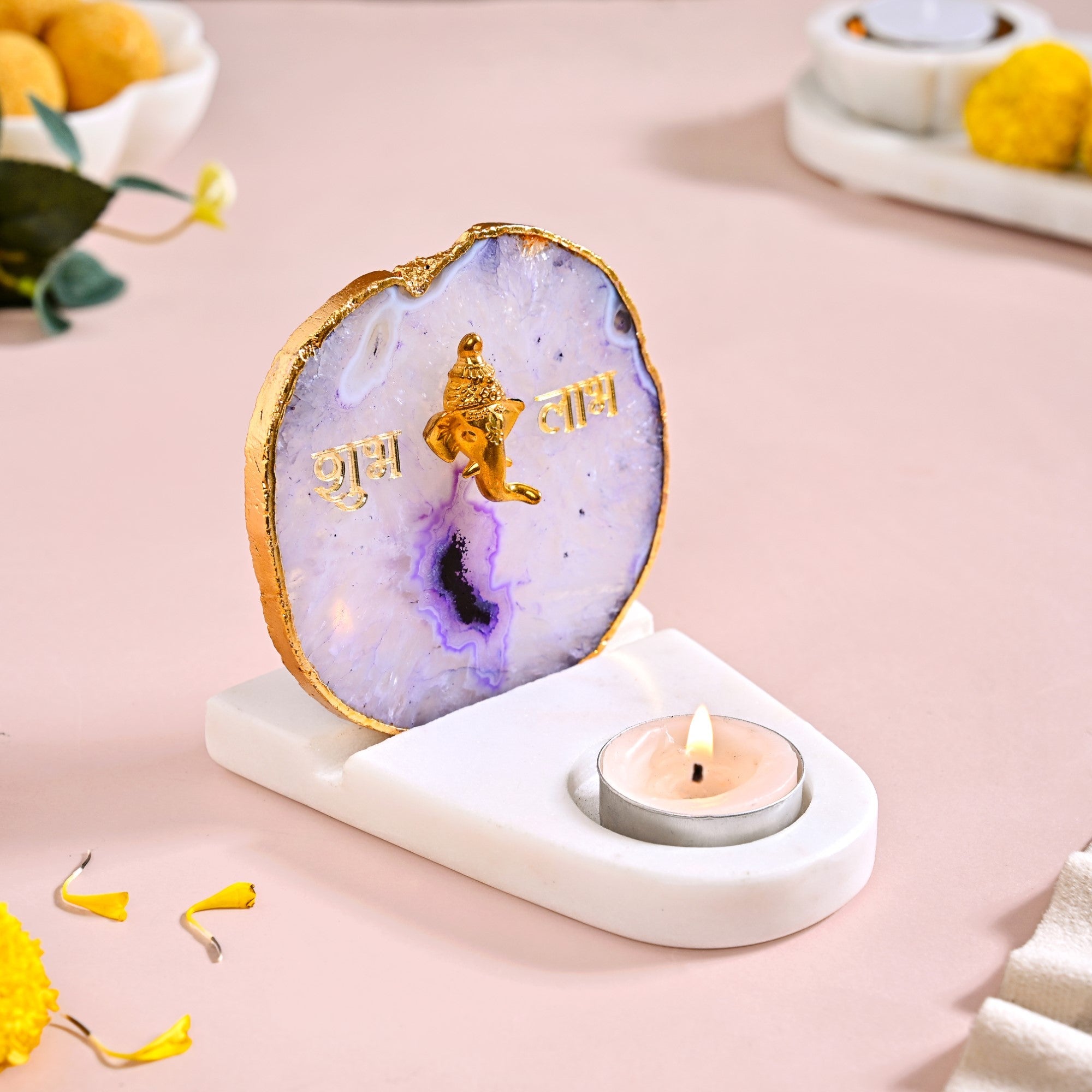 Nestasia Lord Ganesh Agate Tealight Holder With Marble Base
