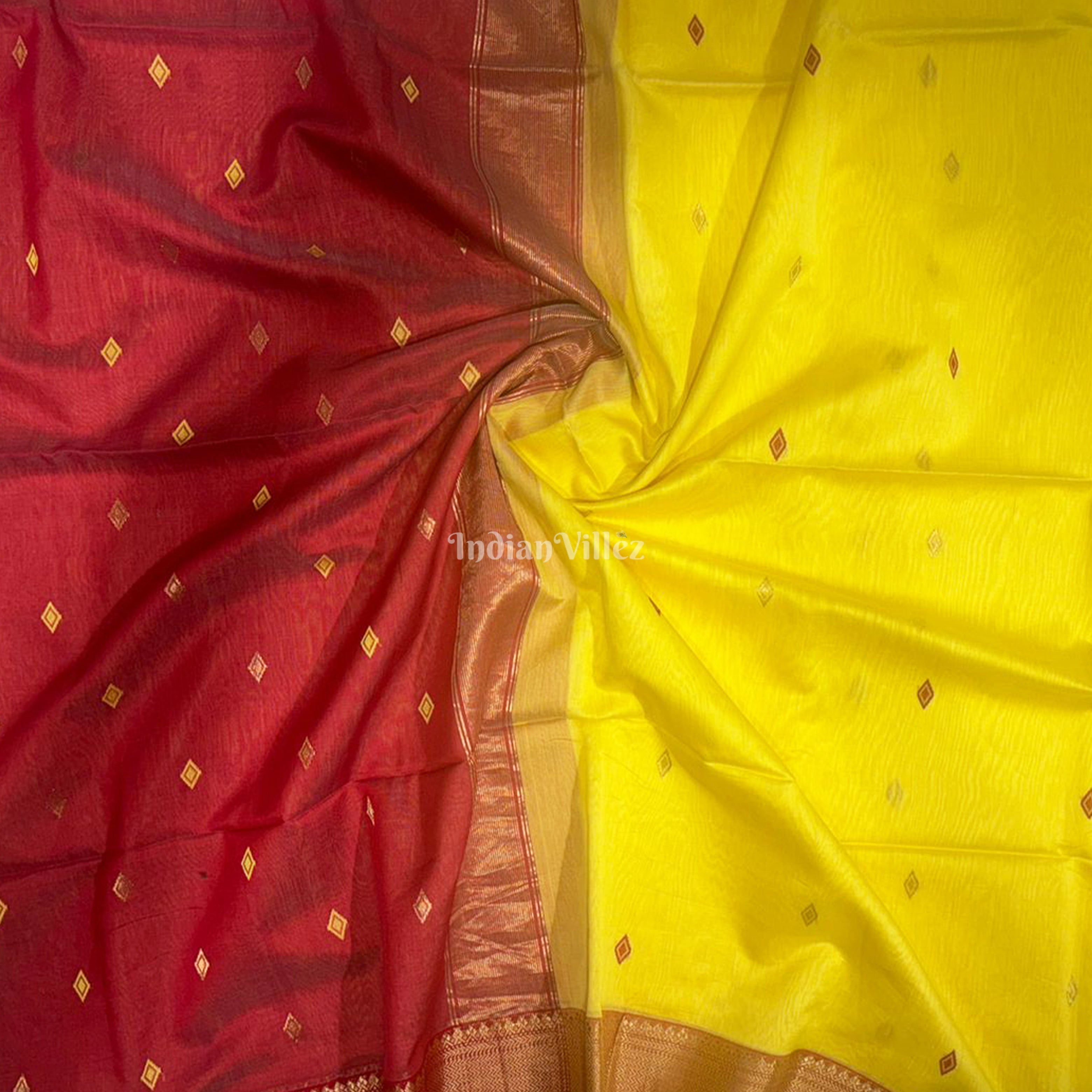 IndianVillèz Yellow Pure Silk Cotton Maheshwari Saree with Zari Border - view 2