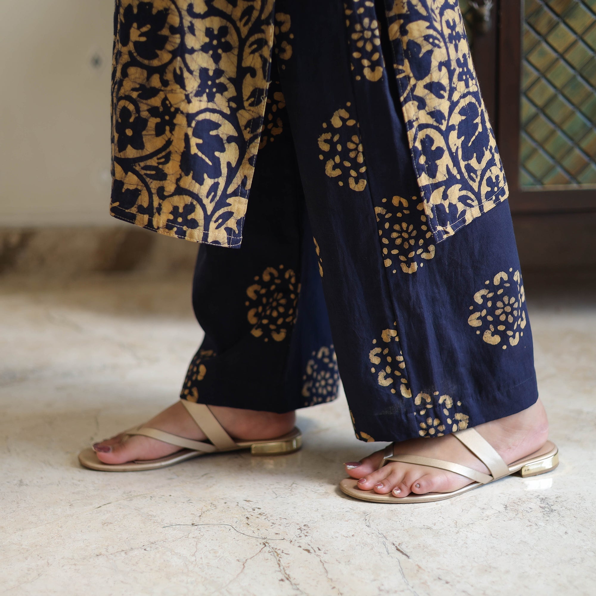 ITOKRI CASUALS Blue - Batik Print Cotton Kurta with Palazzo & Dupatta Suit Set 07 - view 5