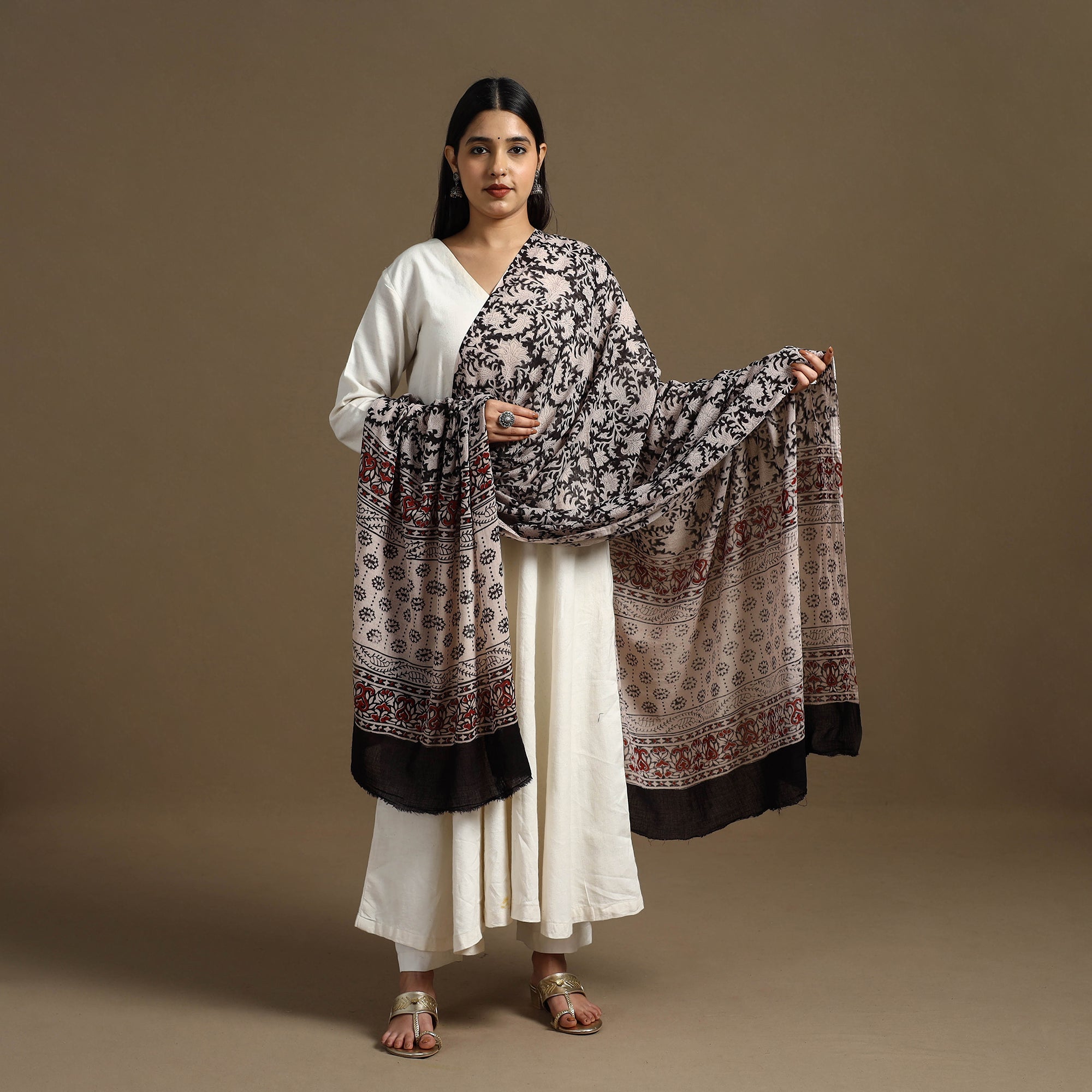ARTISAN HAND BLOCK PRINTS Black - Block Print Mul Cotton Bagru Dupatta 15