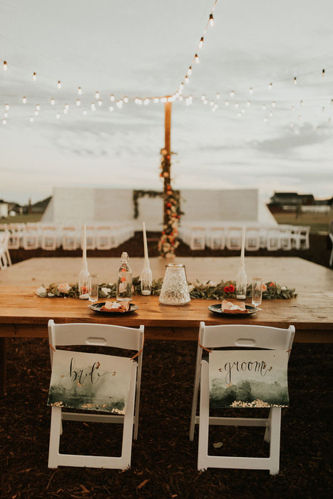 fiftyflowers.com Romantic and Organic Wedding - view 8